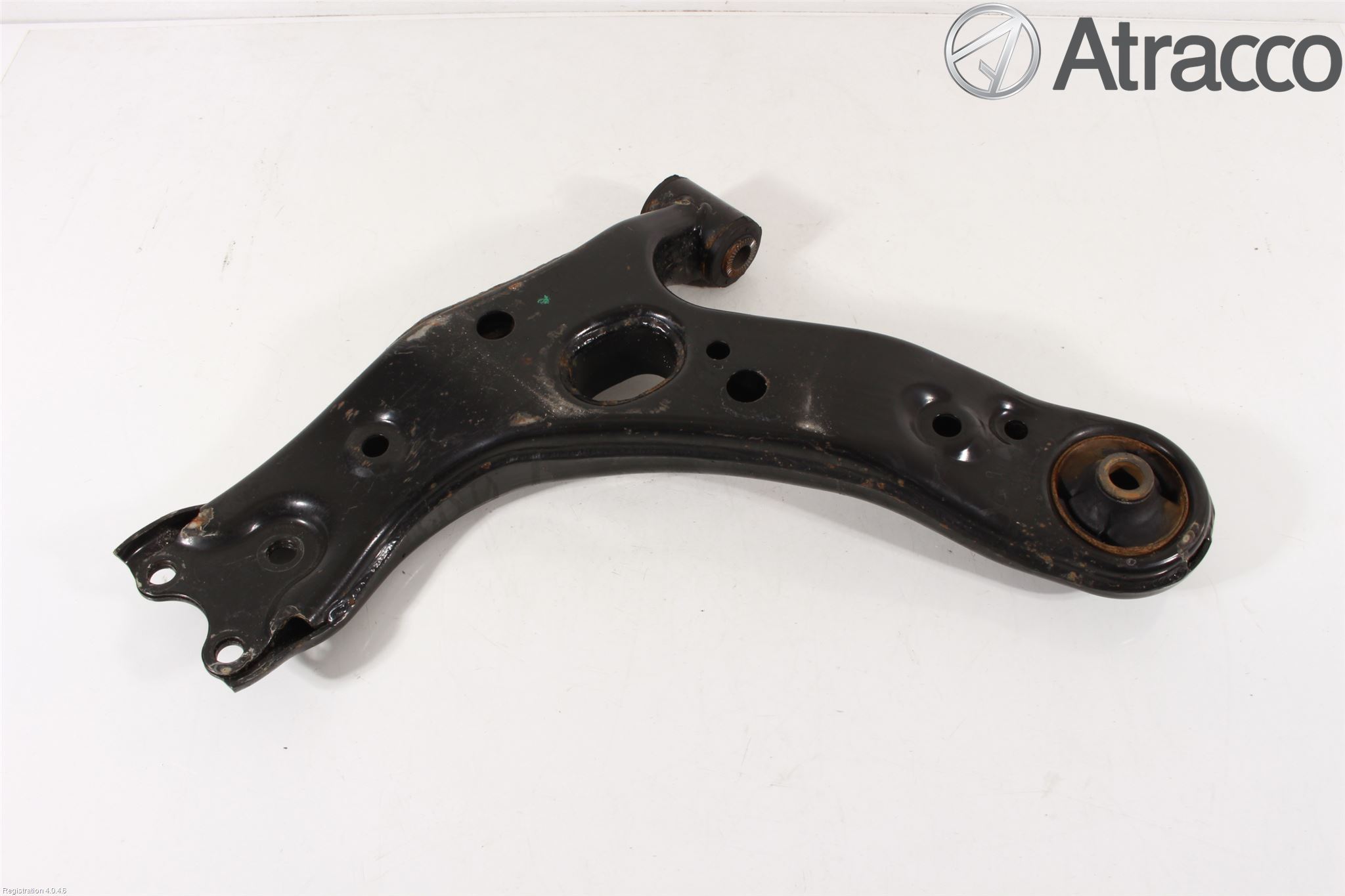 Toyota AURIS 13-19 Bärarm Fram Undre Hö