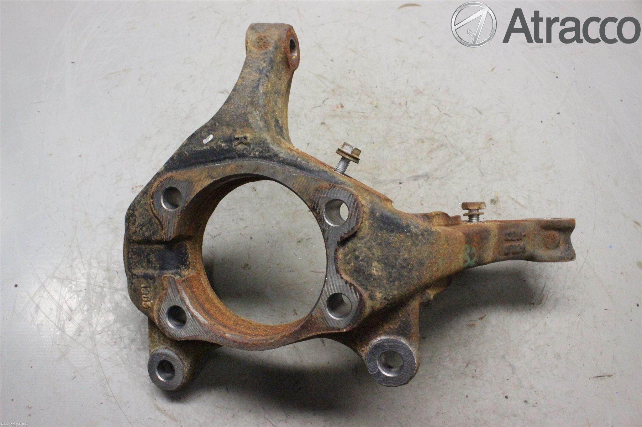 Toyota VERSO 09-18 Styrspindel Lagerhus Hö