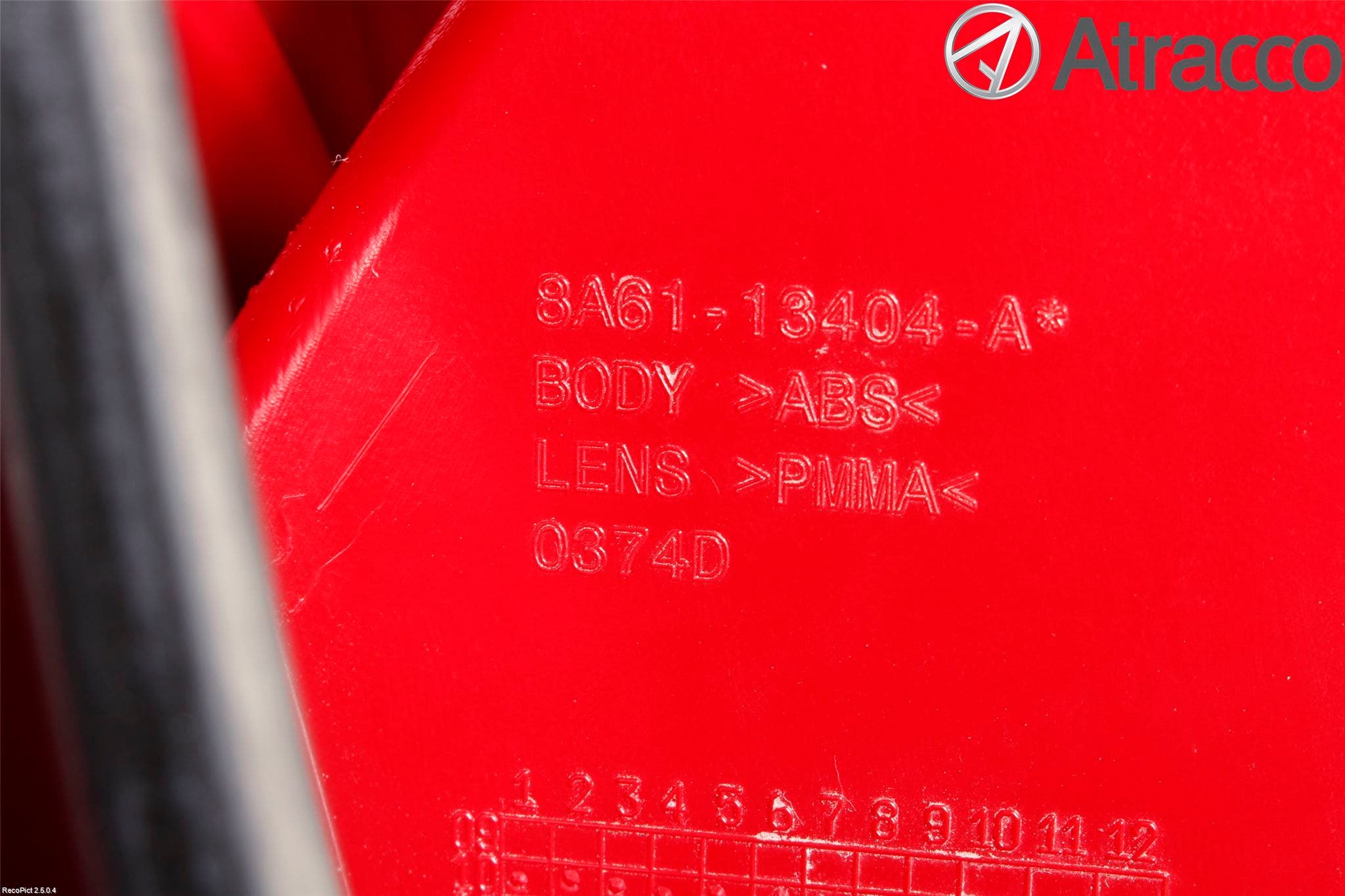 Ford FIESTA 09-12 Bakljus Höger