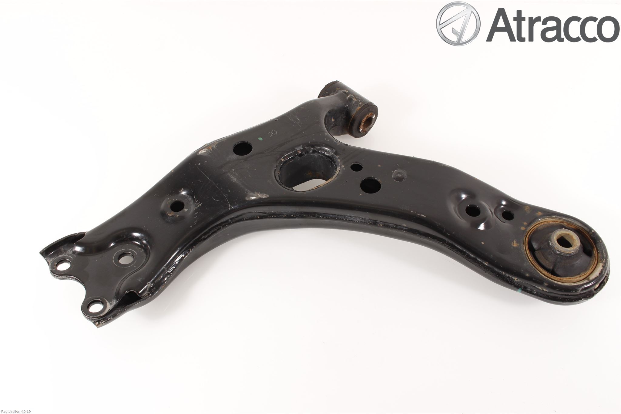 Toyota AURIS 13-19 Bärarm Fram Undre Hö