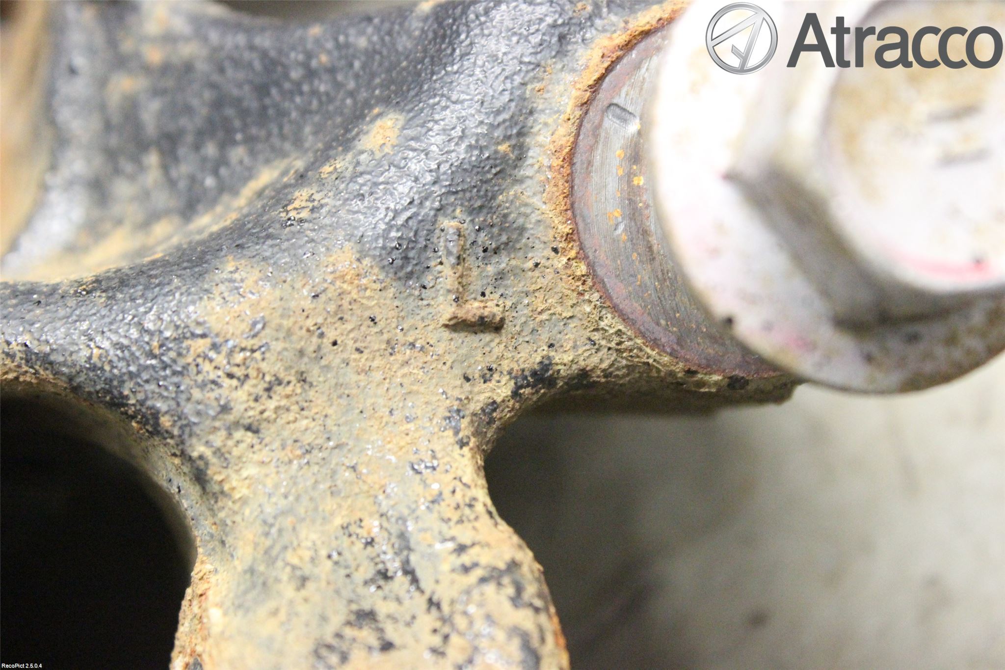 Toyota RAV4 13-18 Hjullagerhus-Spindel Vä B