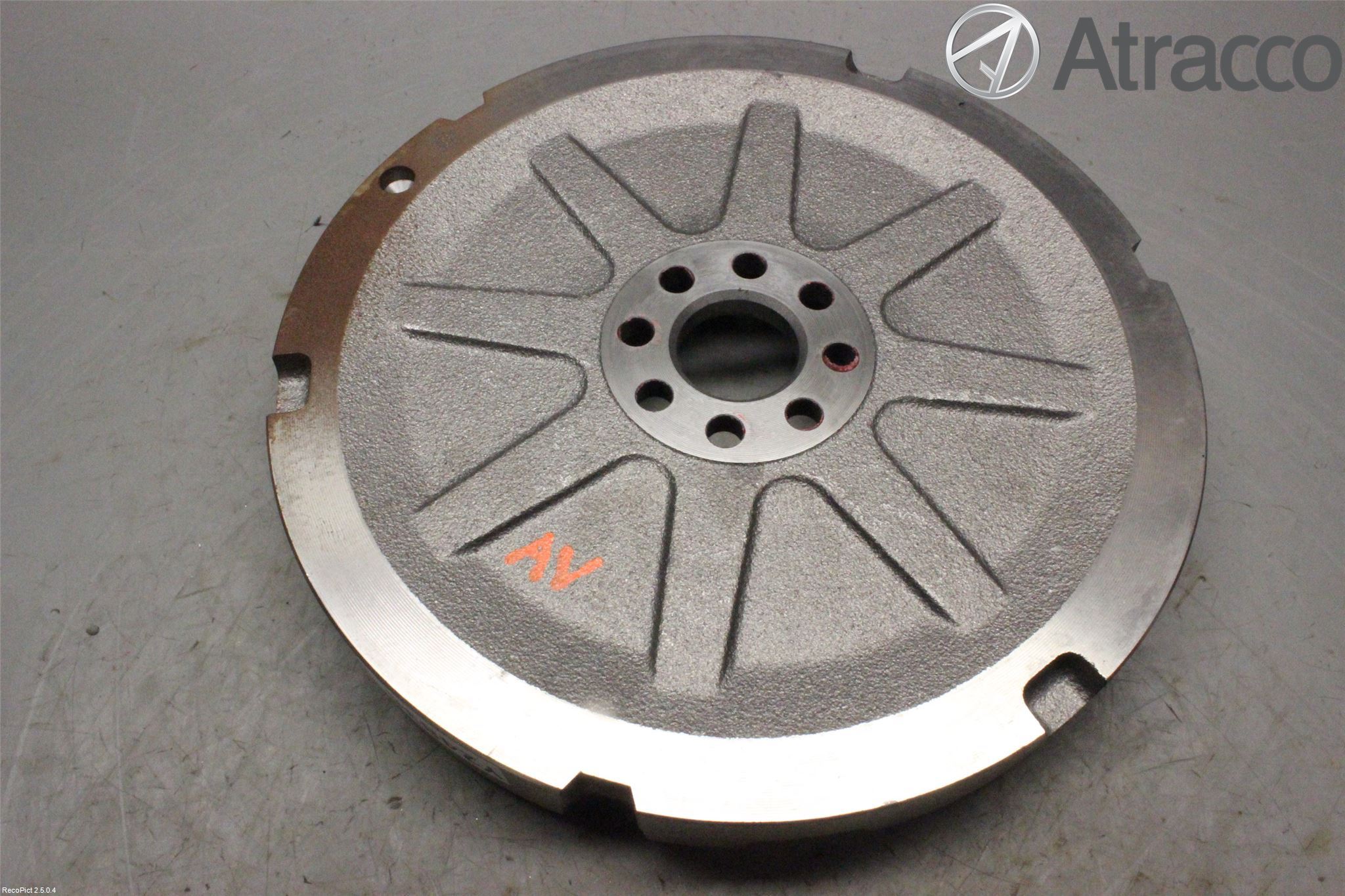 Toyota AURIS 13-19 Svänghjul Aut