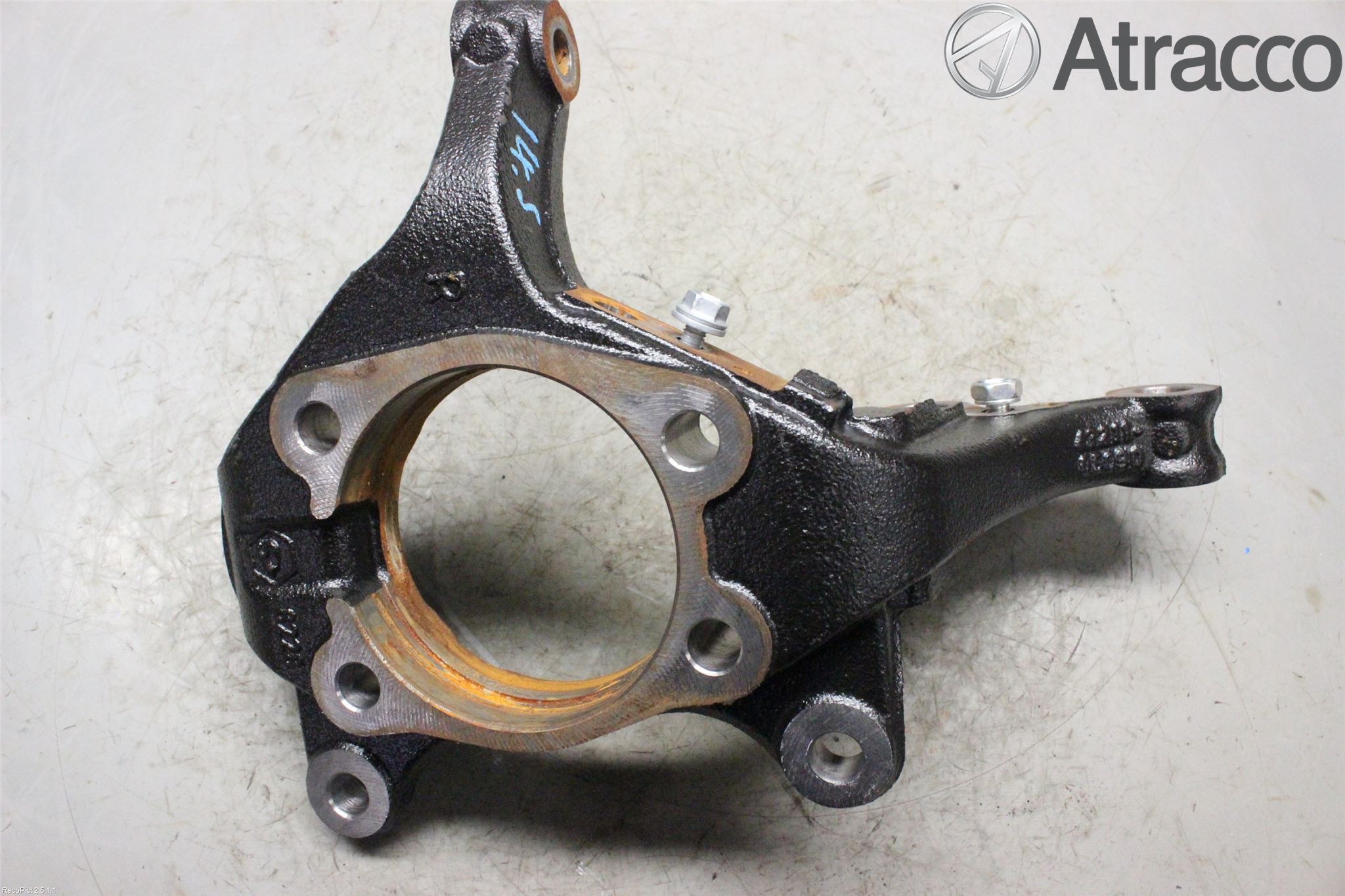 Toyota AVENSIS 09-15 Styrspindel Lagerhus Hö