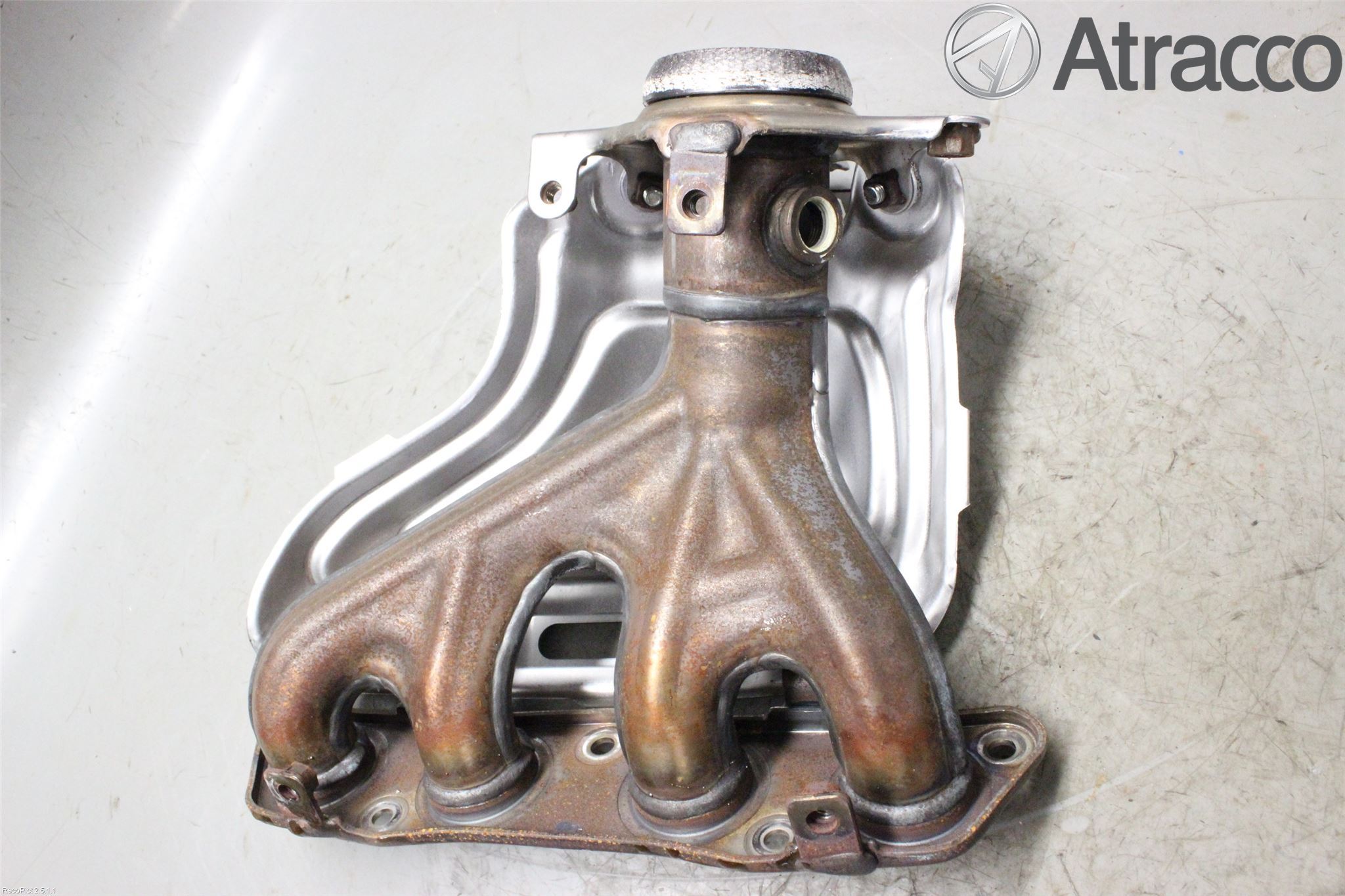 Toyota AVENSIS 09-15 Grenrör Avgas