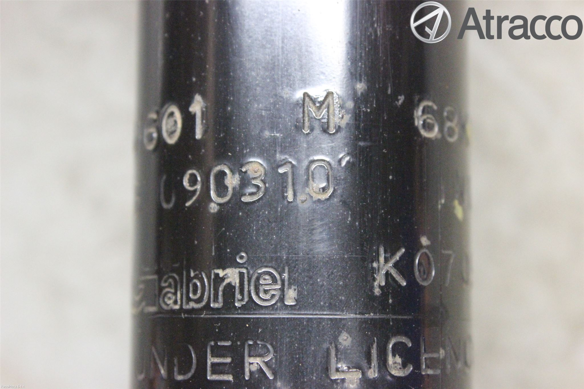 Suzuki ALTO 79-14 Fjäderben Fram Höger