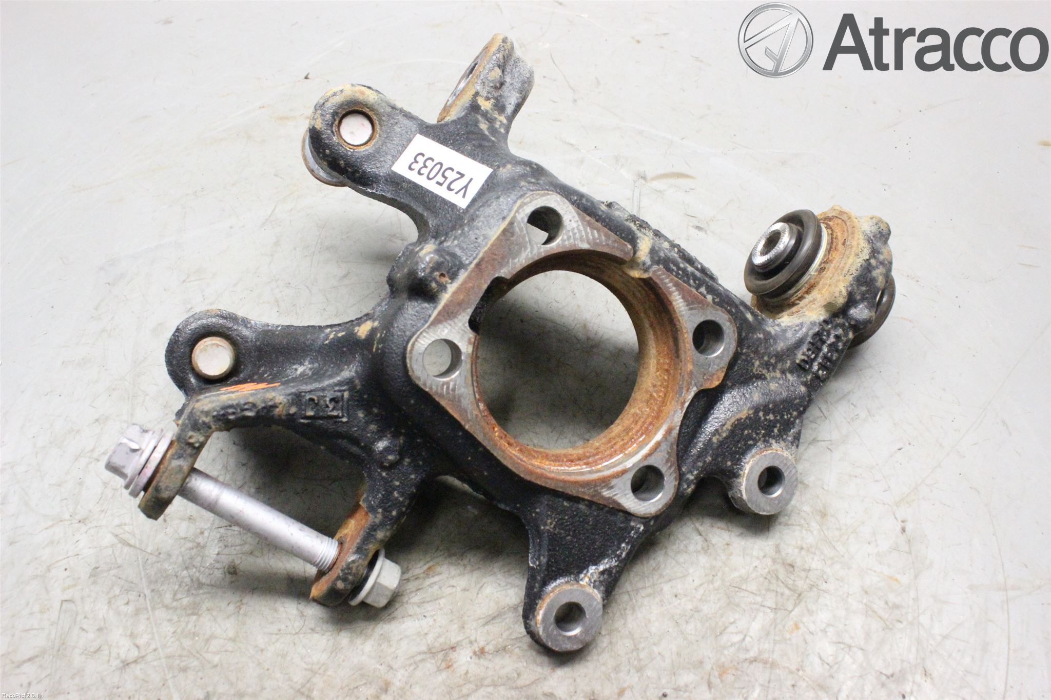 Toyota AURIS 13-19 Hjullagerhus-Spindel Hö B