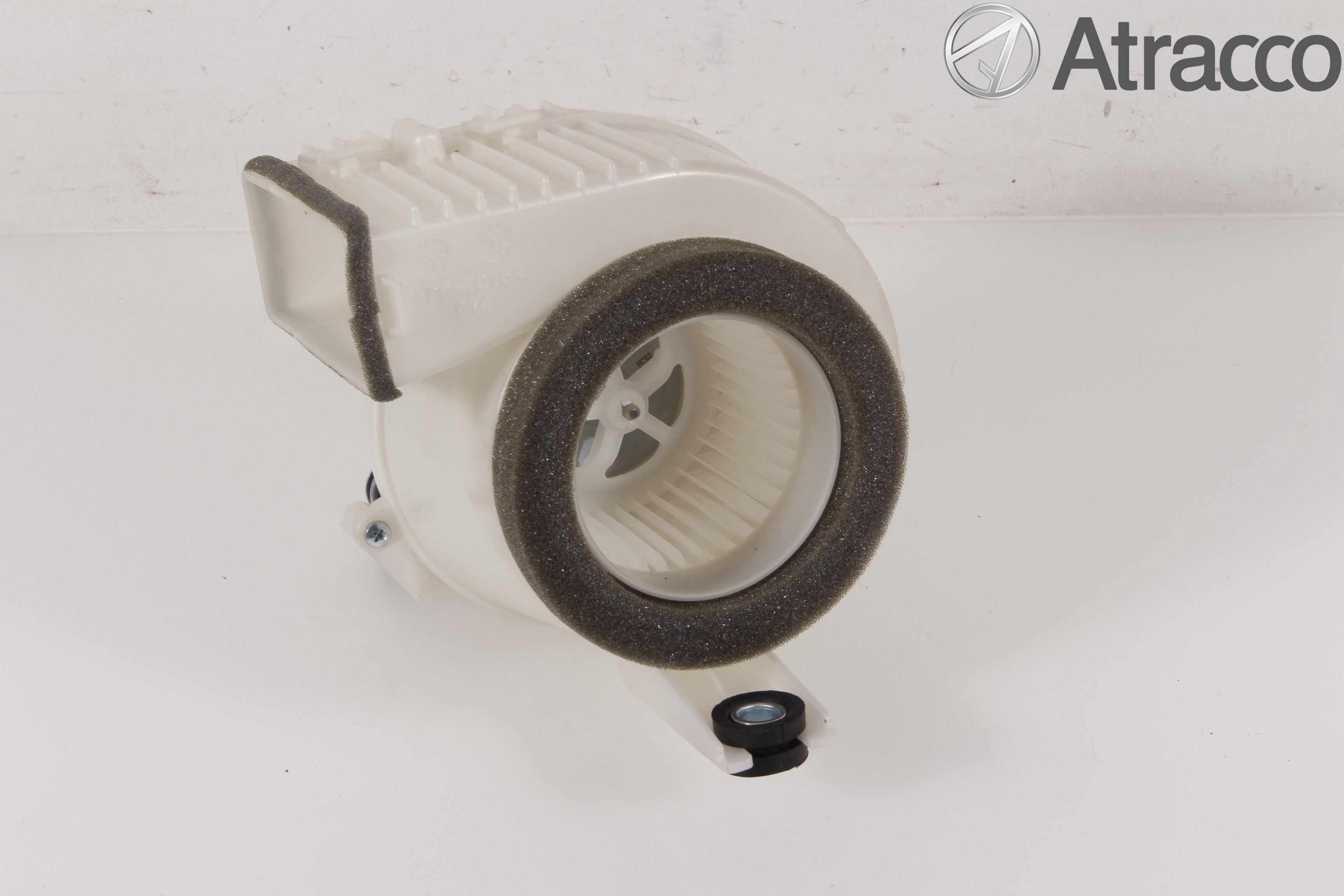 Toyota AURIS 13-19 Kylfläkt El