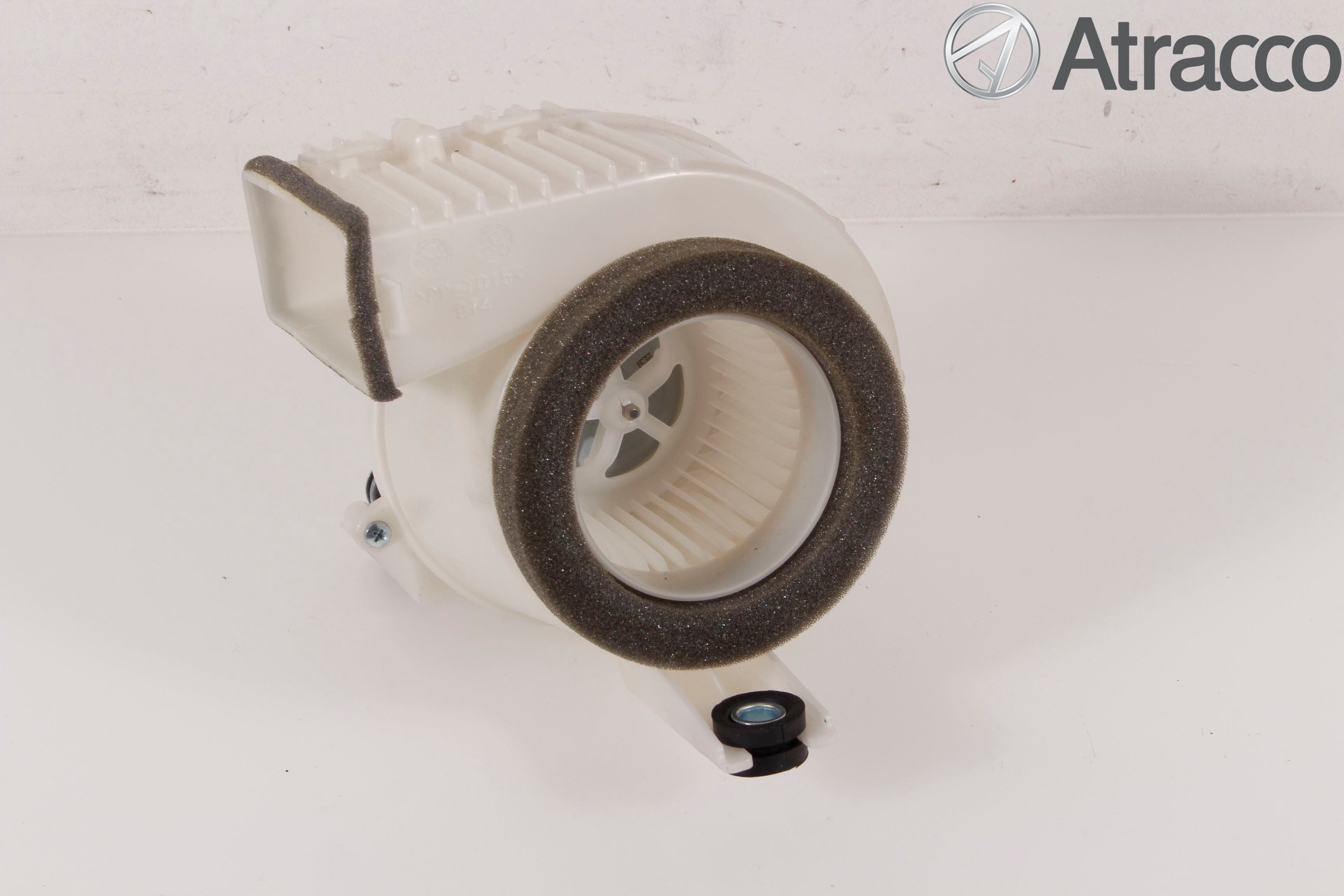 Toyota AURIS 13-19 Kylfläkt El