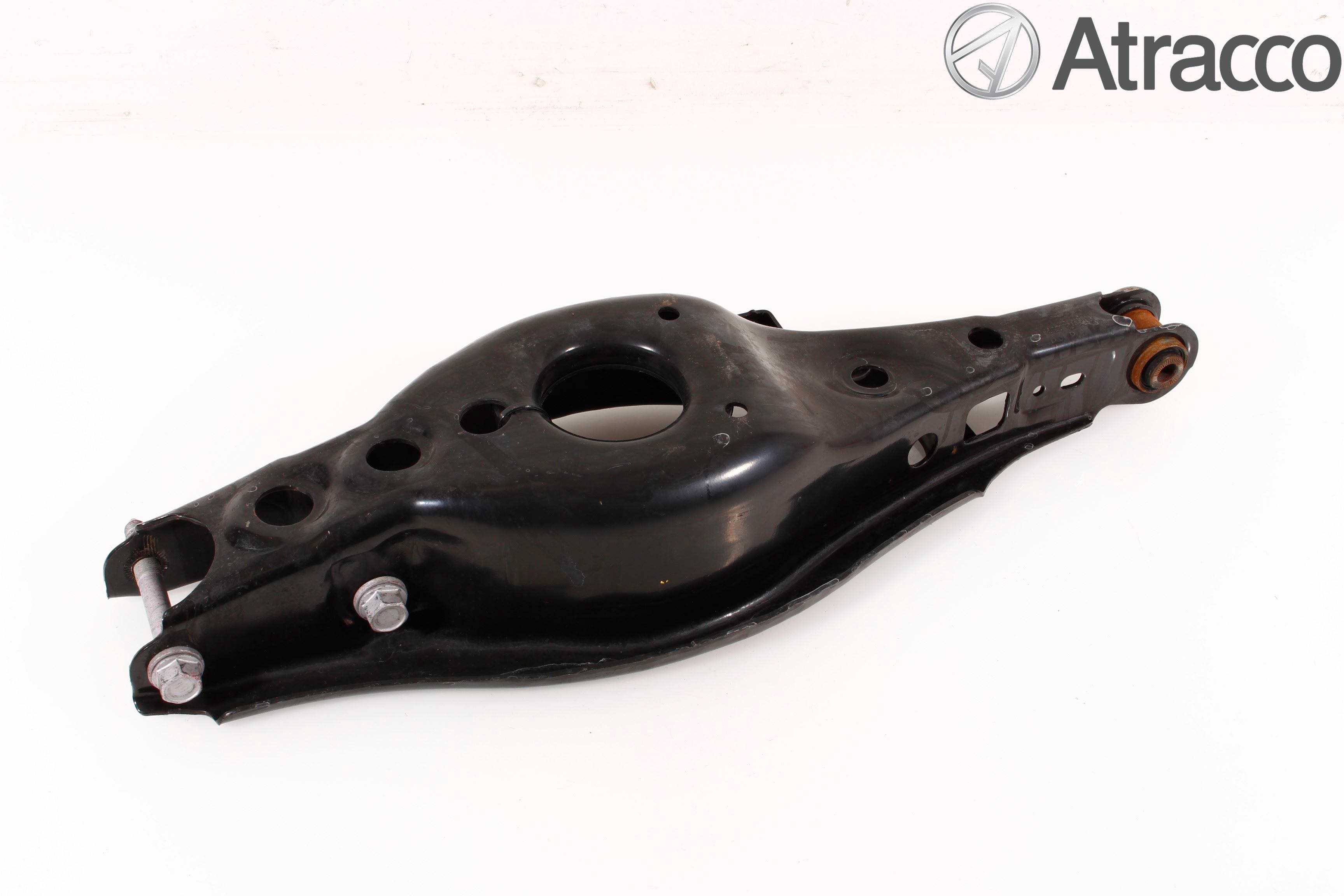 Toyota AURIS 13-19 Bärarm Bak Höger