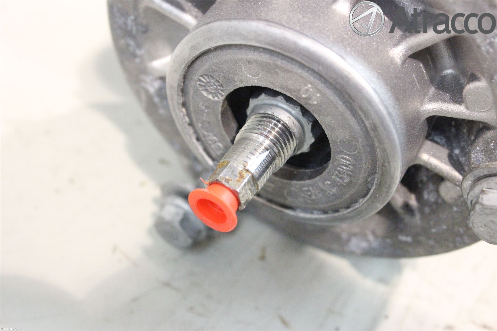 BMW 5 F10/F11/F18 09-17 Fjäderben Fram Höger