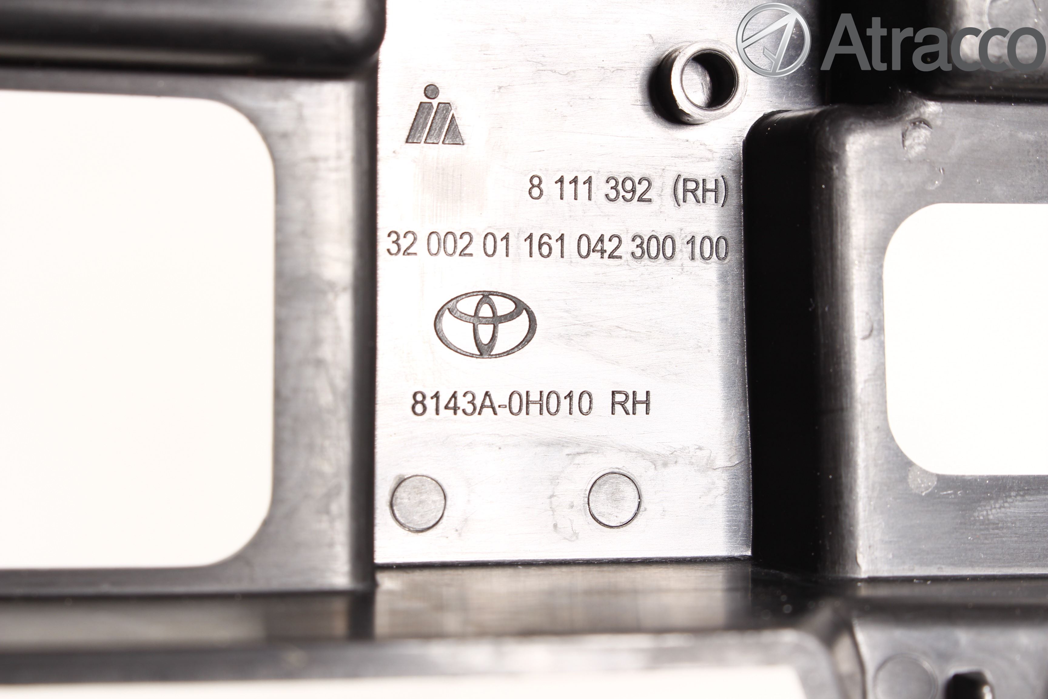 Toyota AYGO 06-14 Strålkastare Höger