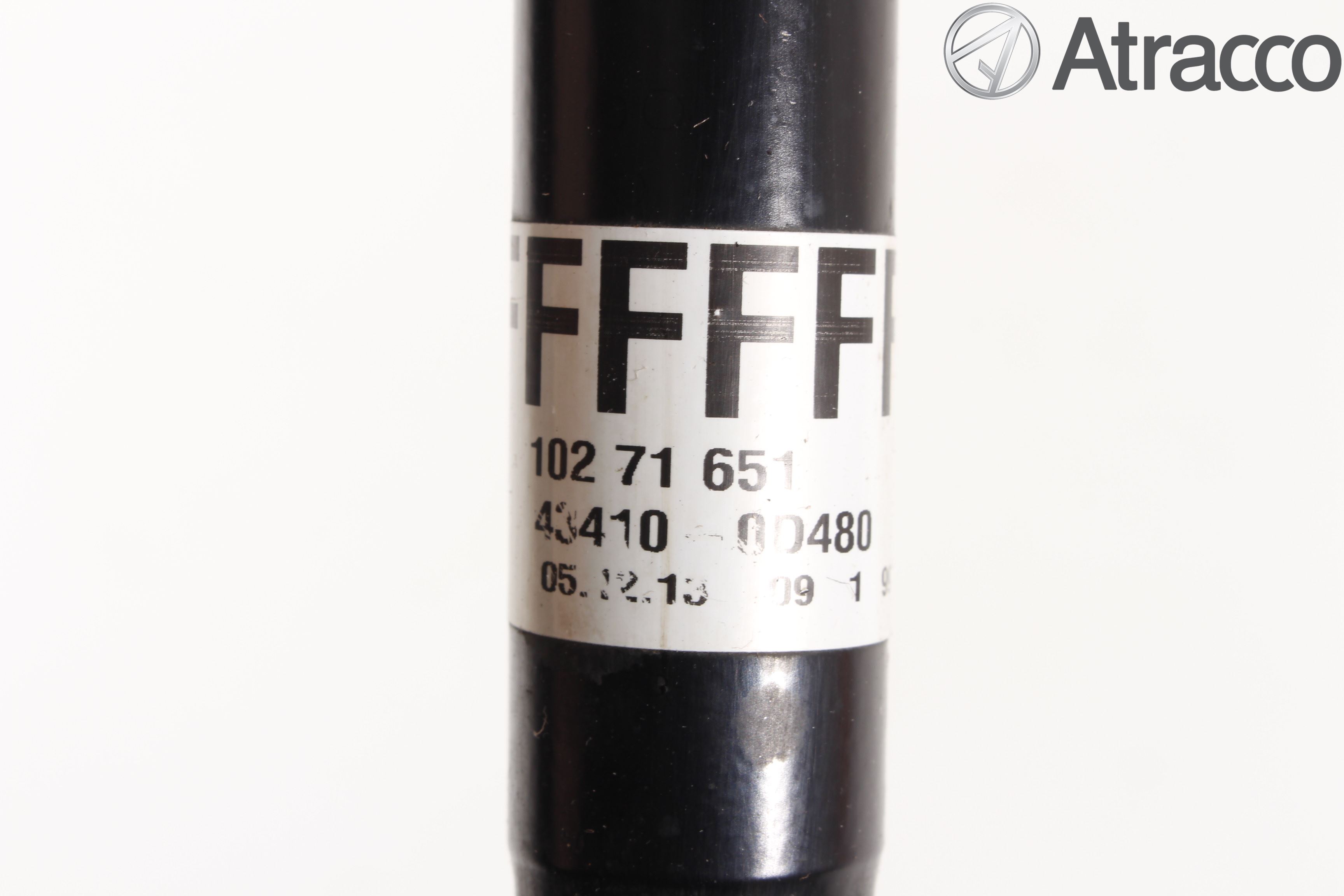 Toyota YARIS XP130 12-14 Drivaxel Fram Höger