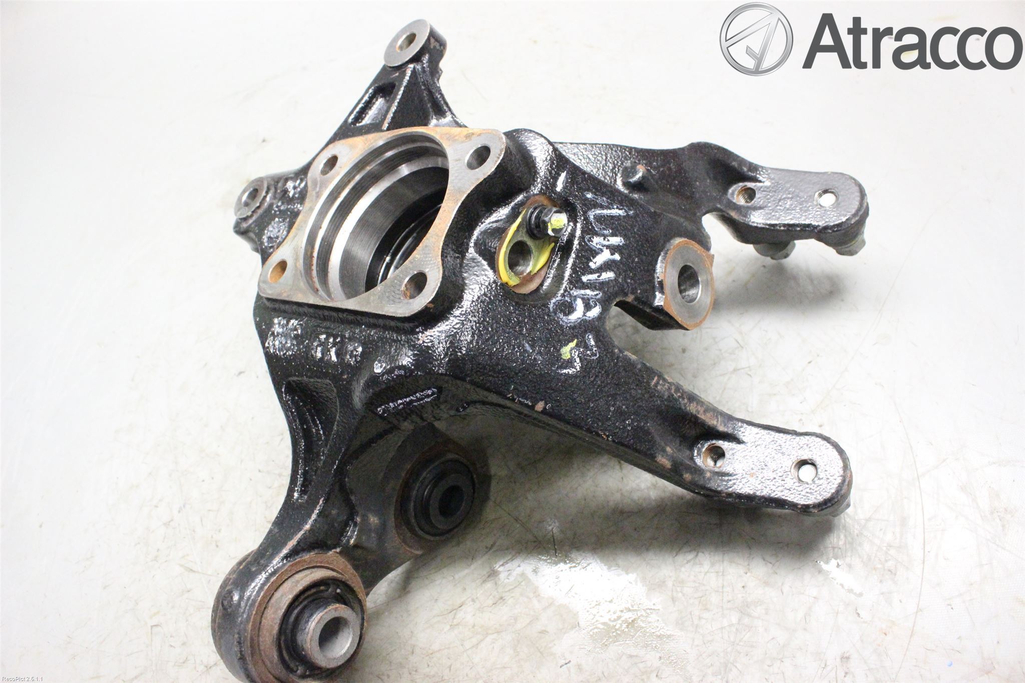 Hyundai i30 GD 13-17 Hjullagerhus-Spindel Hö B