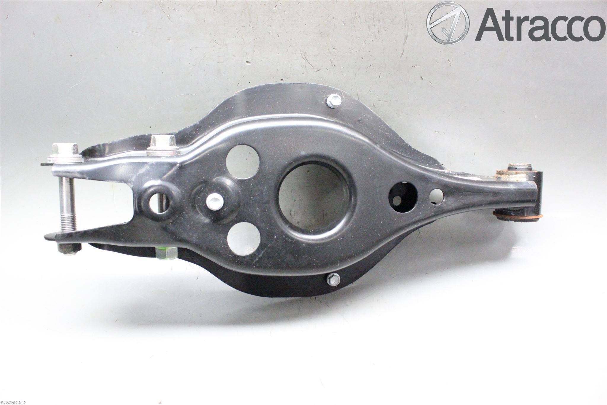 Lexus GS 300h/450h 13-20 Bärarm Bak Vänster