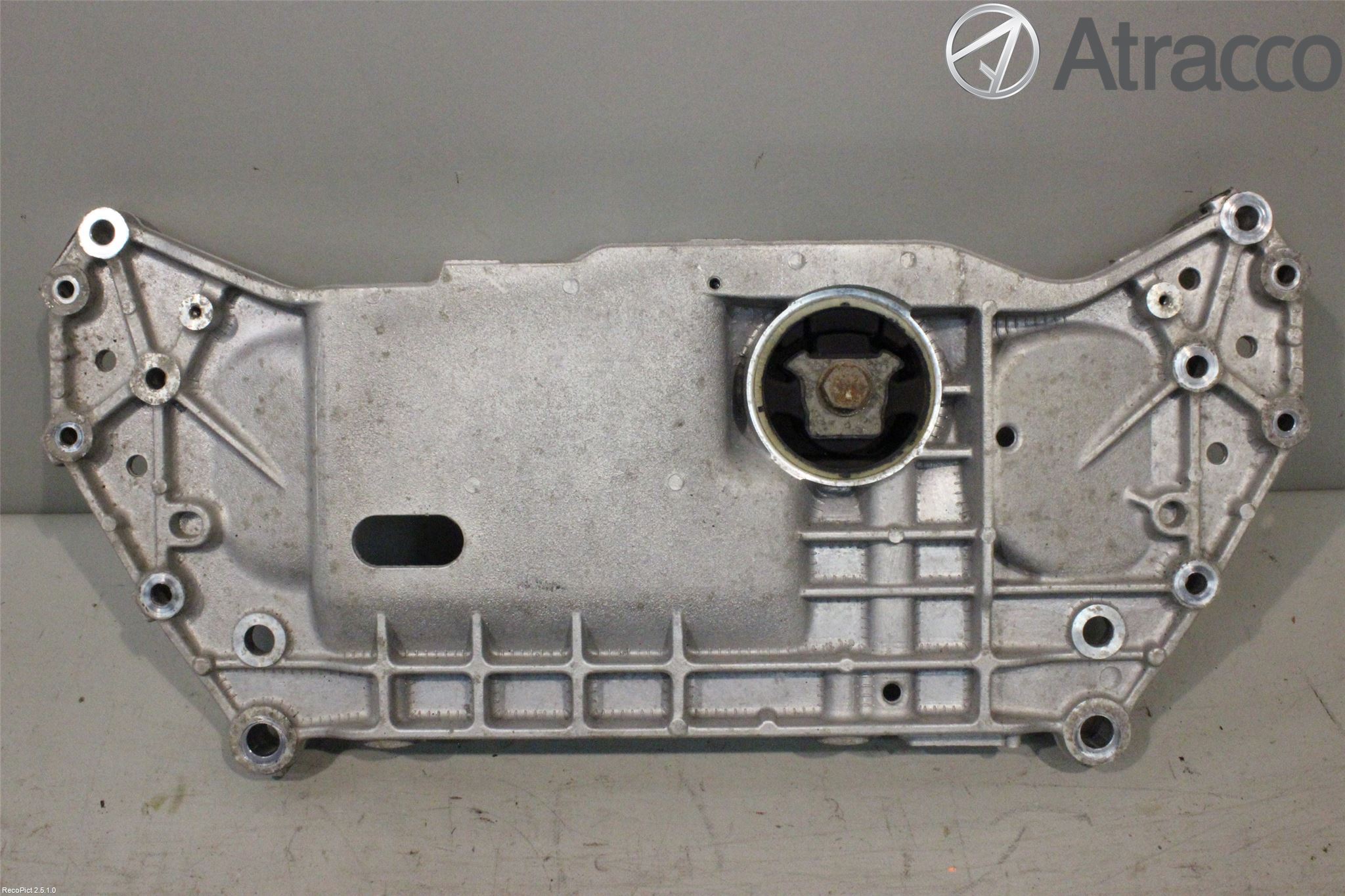 Volkswagen VW GOLF VI 09-13 Framvagnsbalk