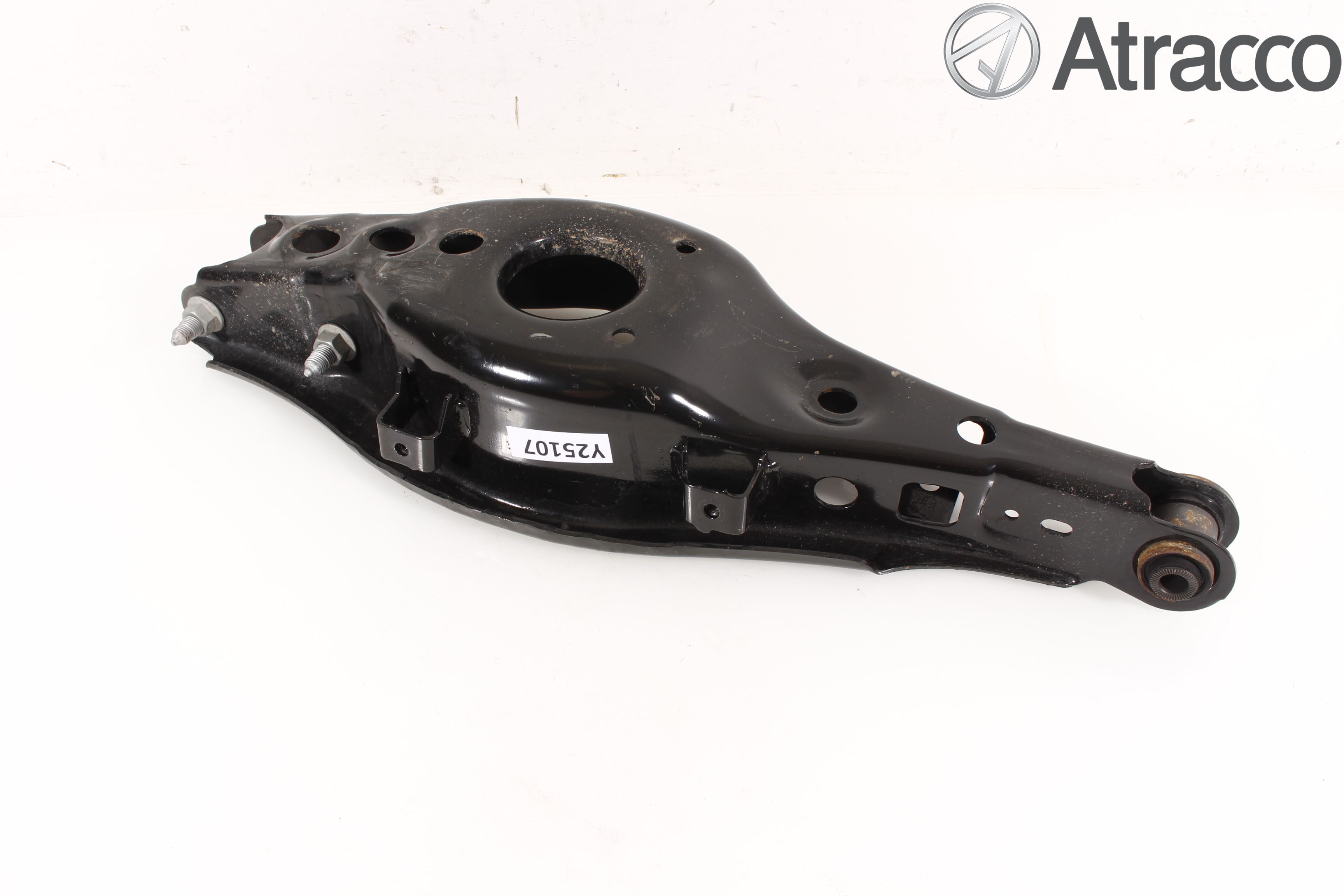 Toyota AURIS 13-19 Bärarm Bak Vänster