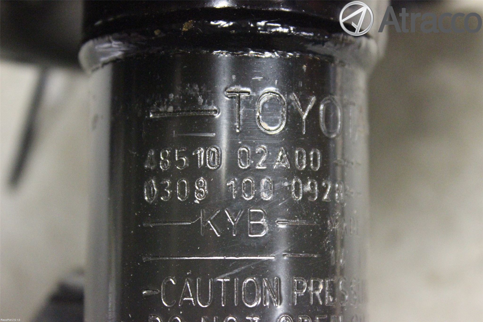 Toyota AURIS 13-19 Fjäderben Fram Höger