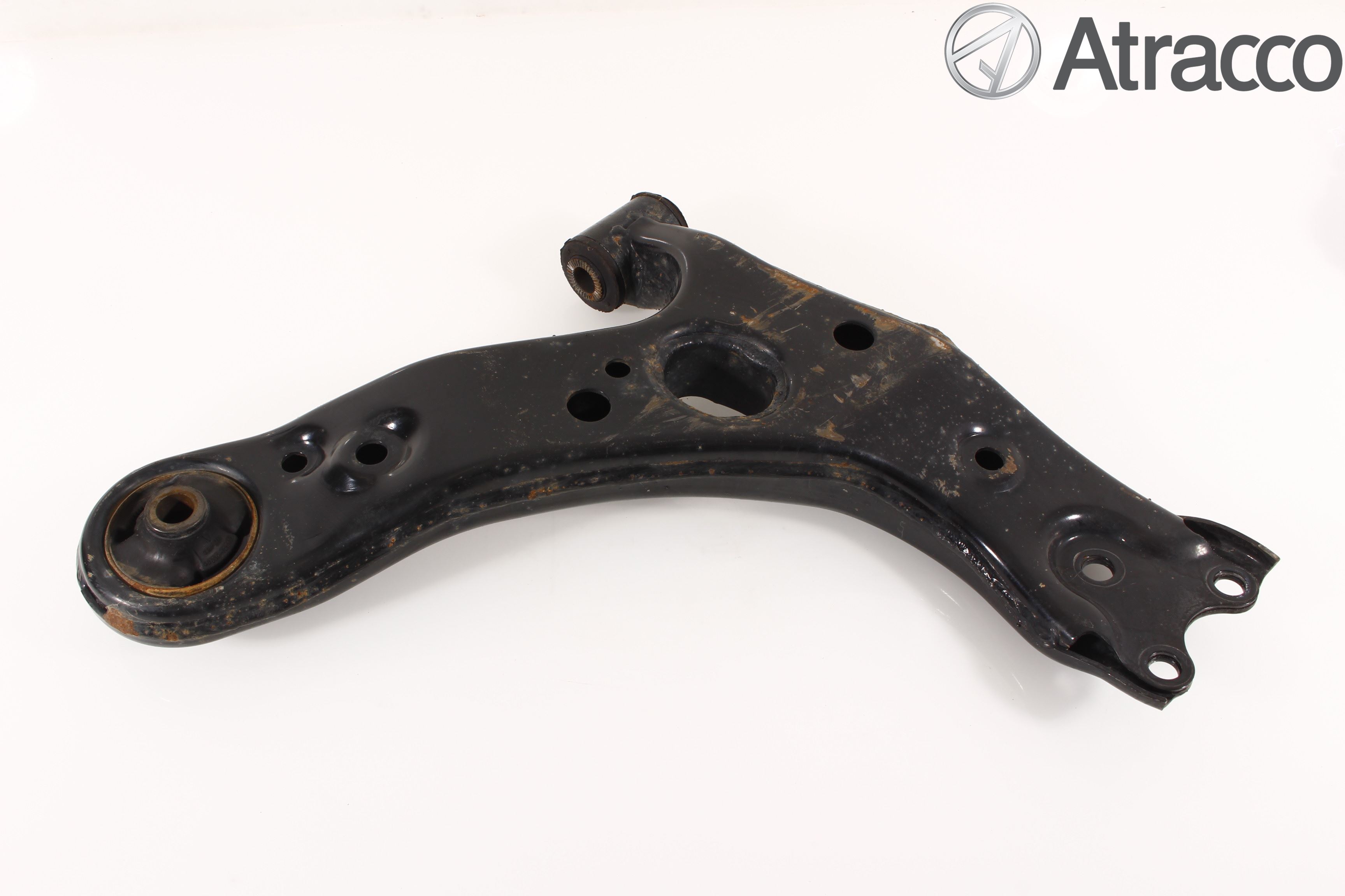 Toyota AURIS 13-19 Bärarm Fram Undre Vä