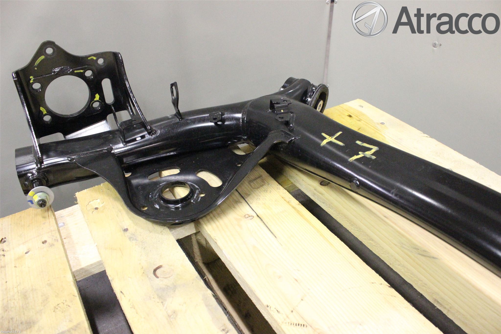 Suzuki VITARA 15- Bakaxelbalk