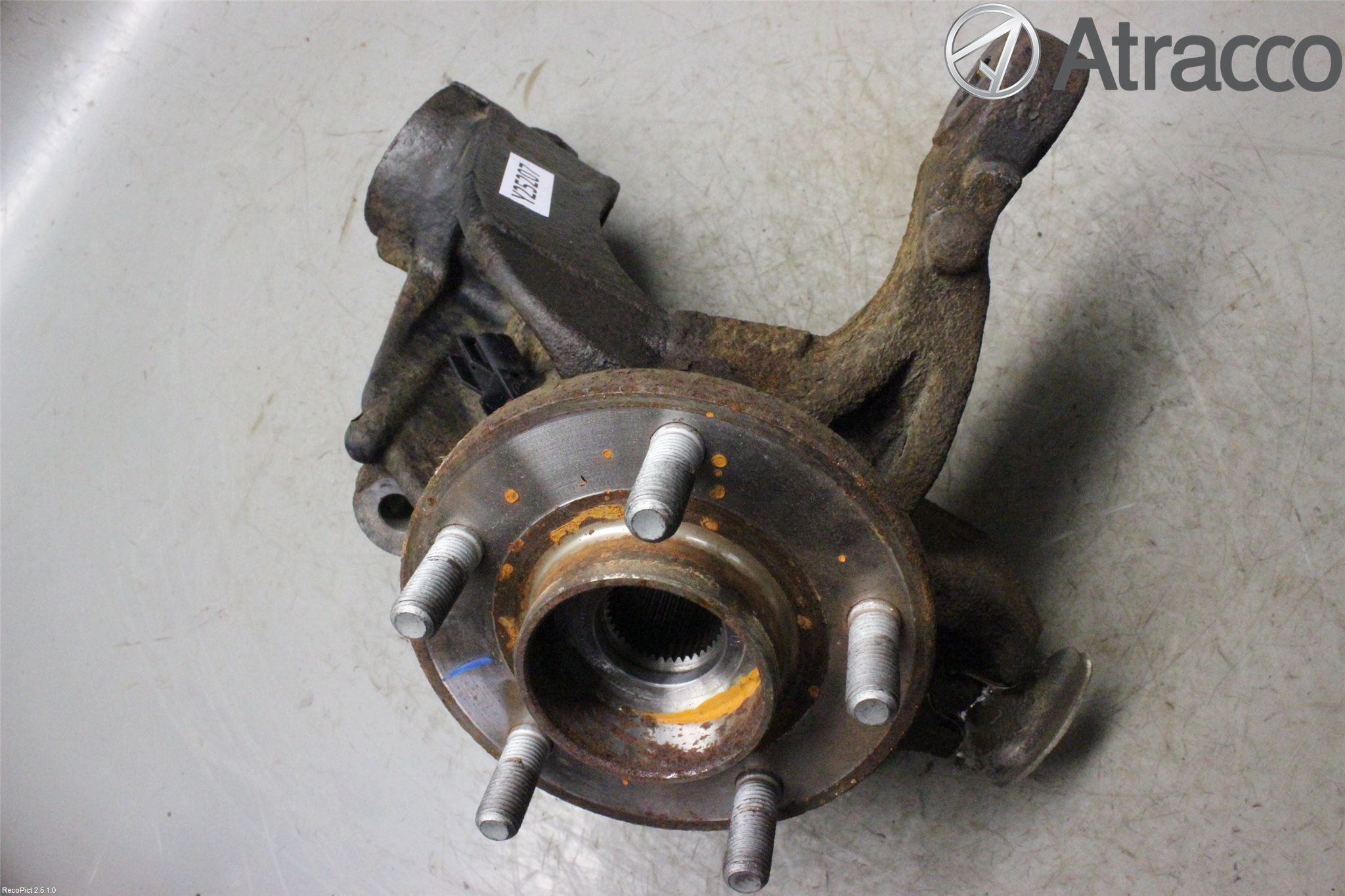 Ford MONDEO 07-15 Styrspindel Lagerhus Vä