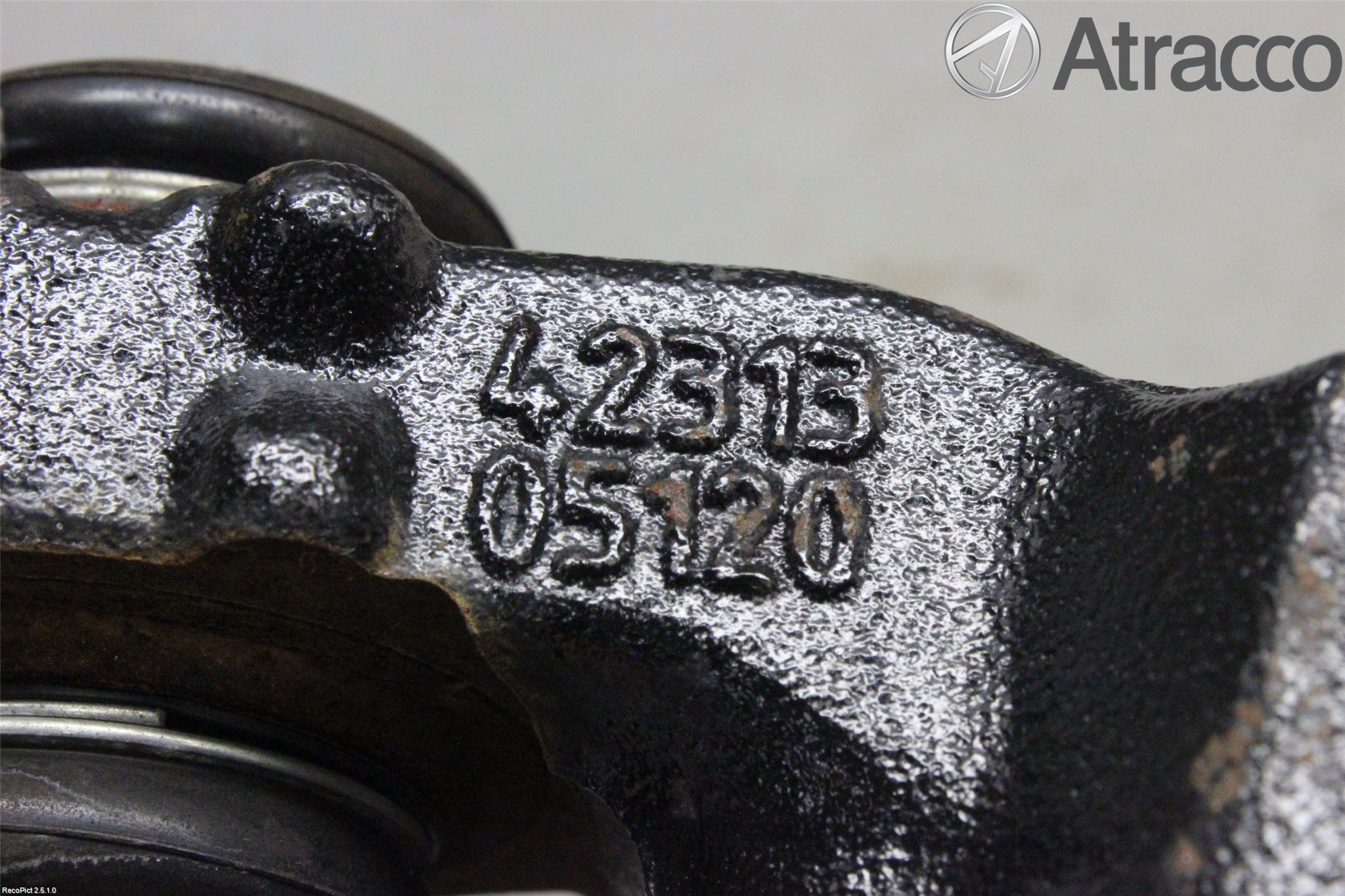 Toyota AVENSIS 09-15 Hjullagerhus-Spindel Hö B
