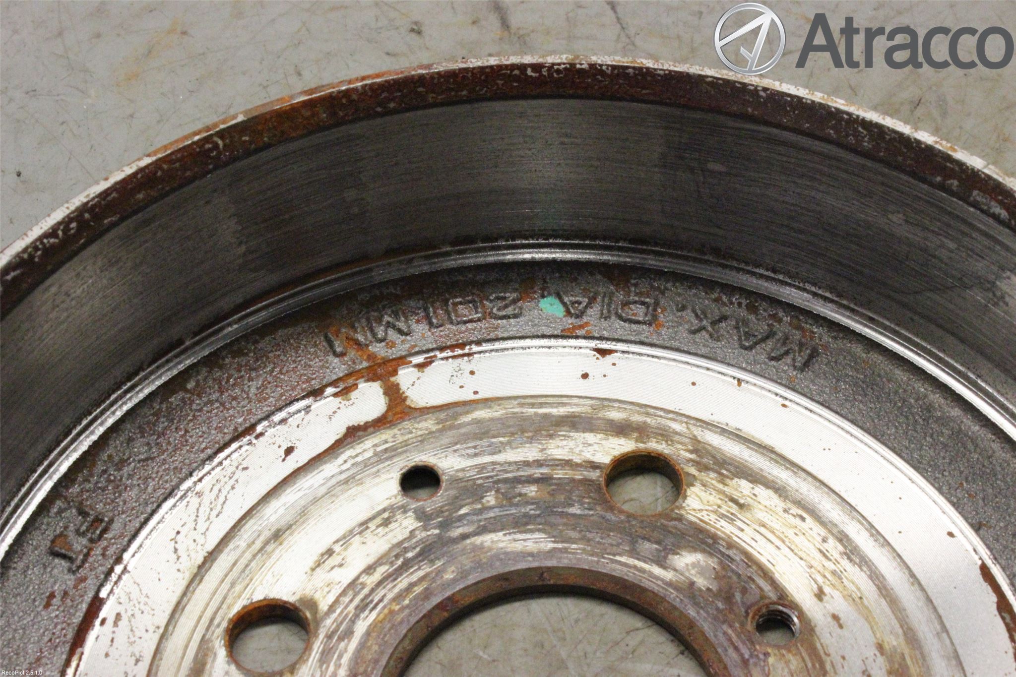 Toyota AYGO 15-21 Bromstrumma Bak