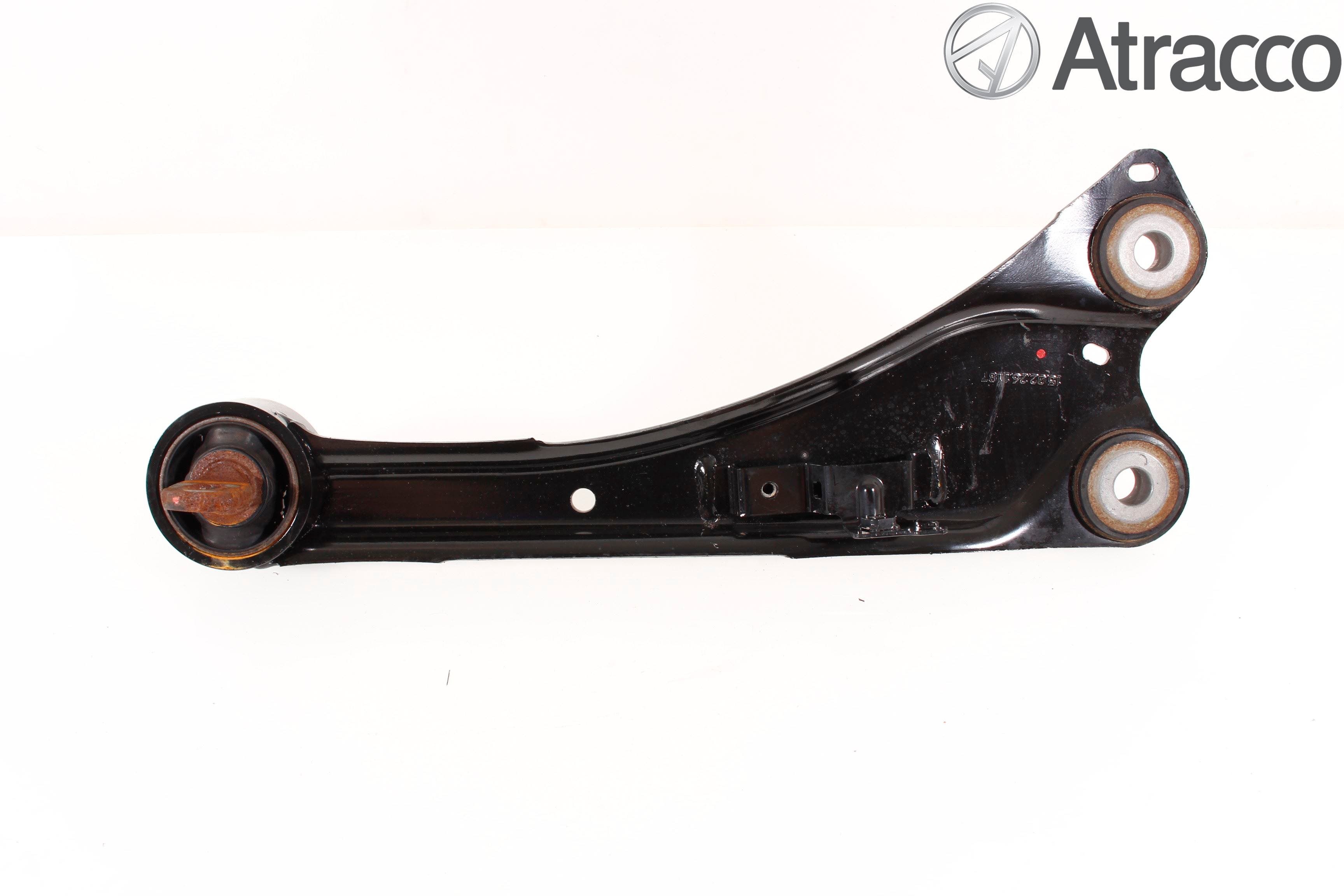 Toyota AVENSIS 09-15 Bärarm Bak Höger