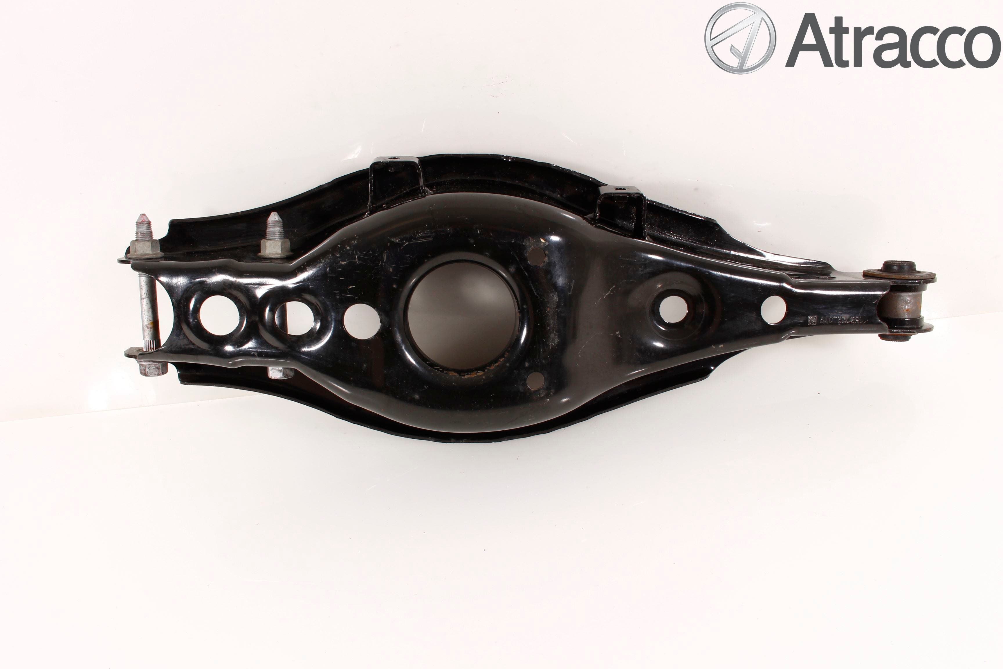 Toyota AVENSIS 09-15 Bärarm Bak Höger