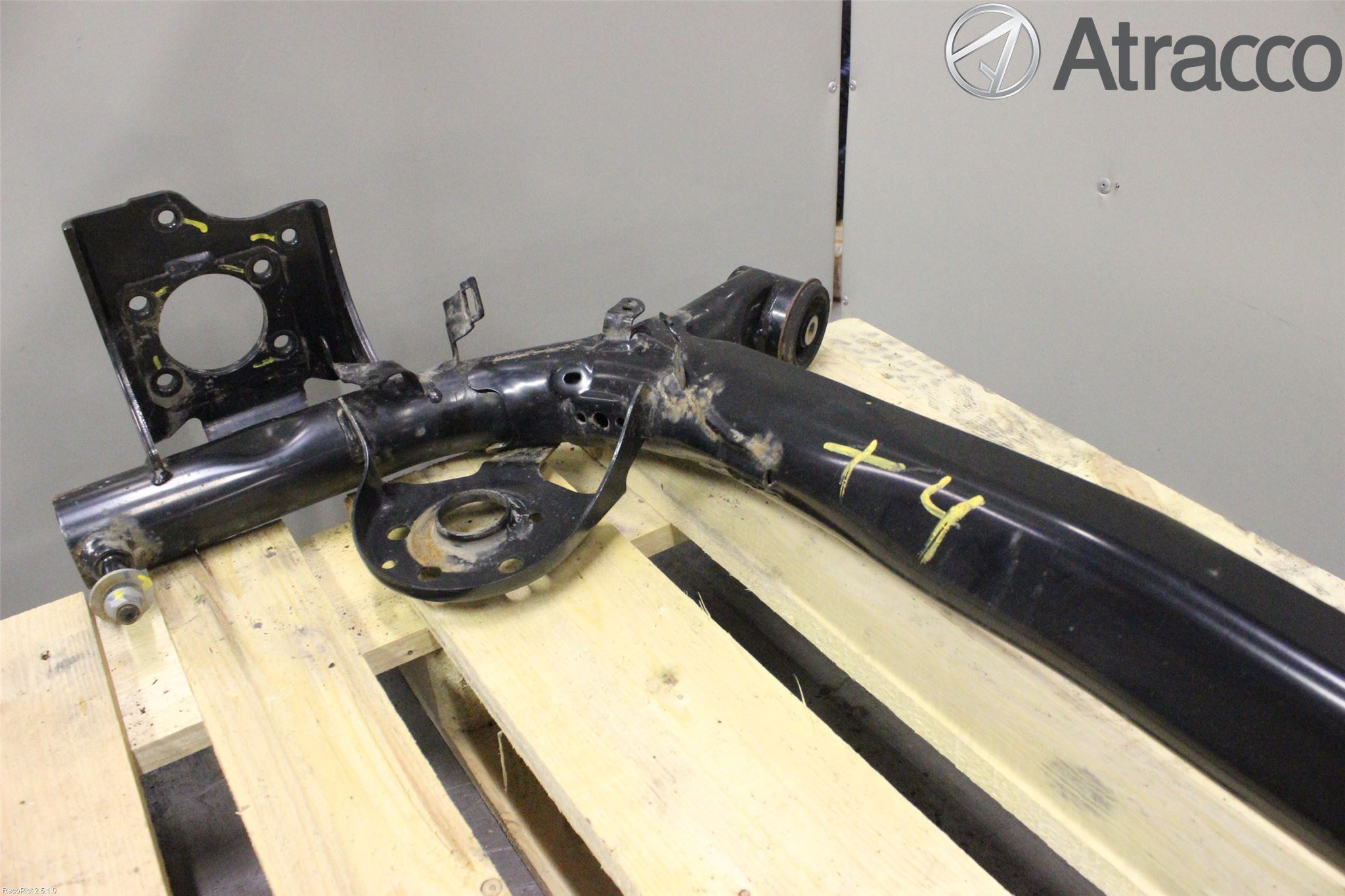 Suzuki SWIFT 11-16 Bakaxelbalk