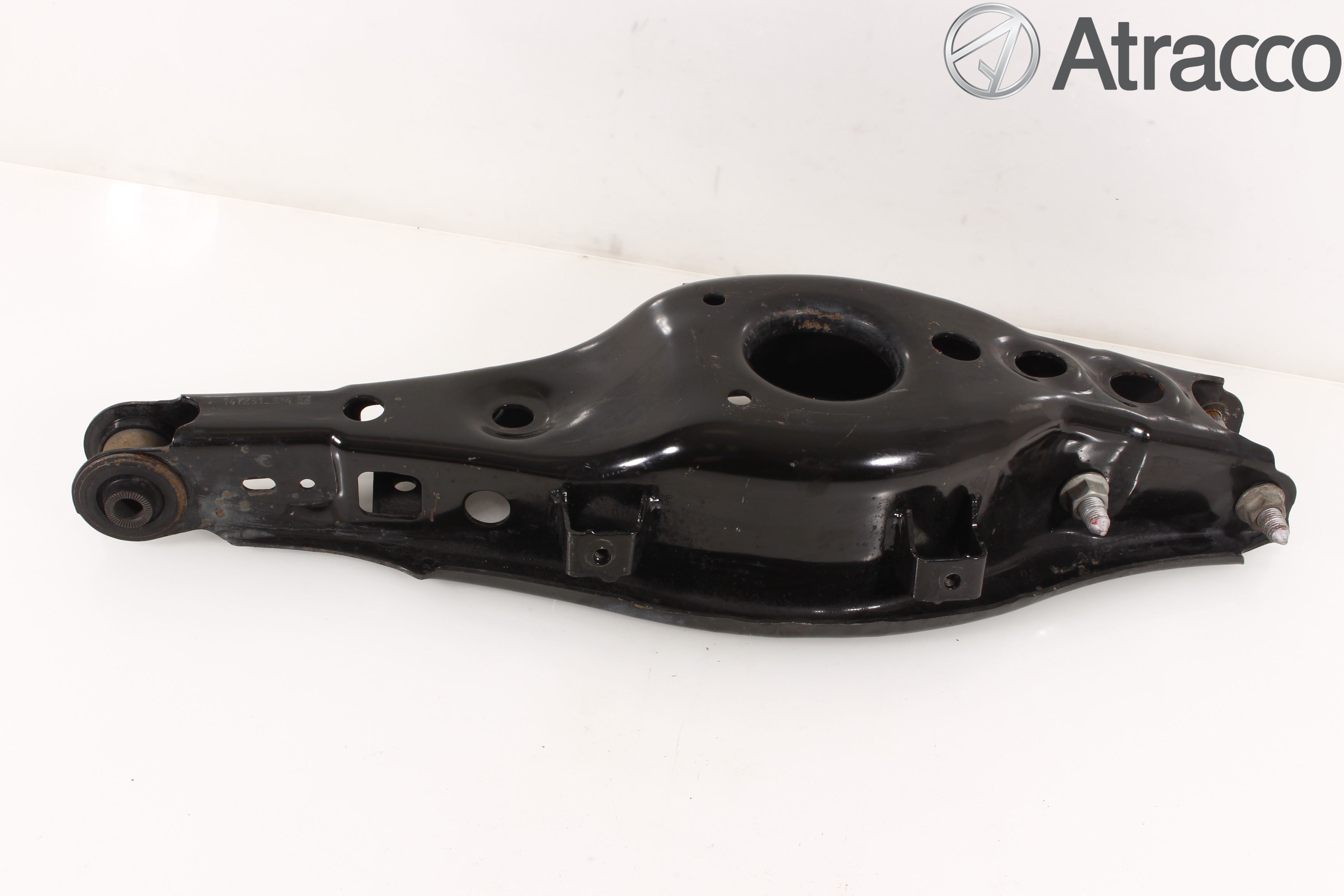 Toyota AURIS 13-19 Bärarm Bak Höger