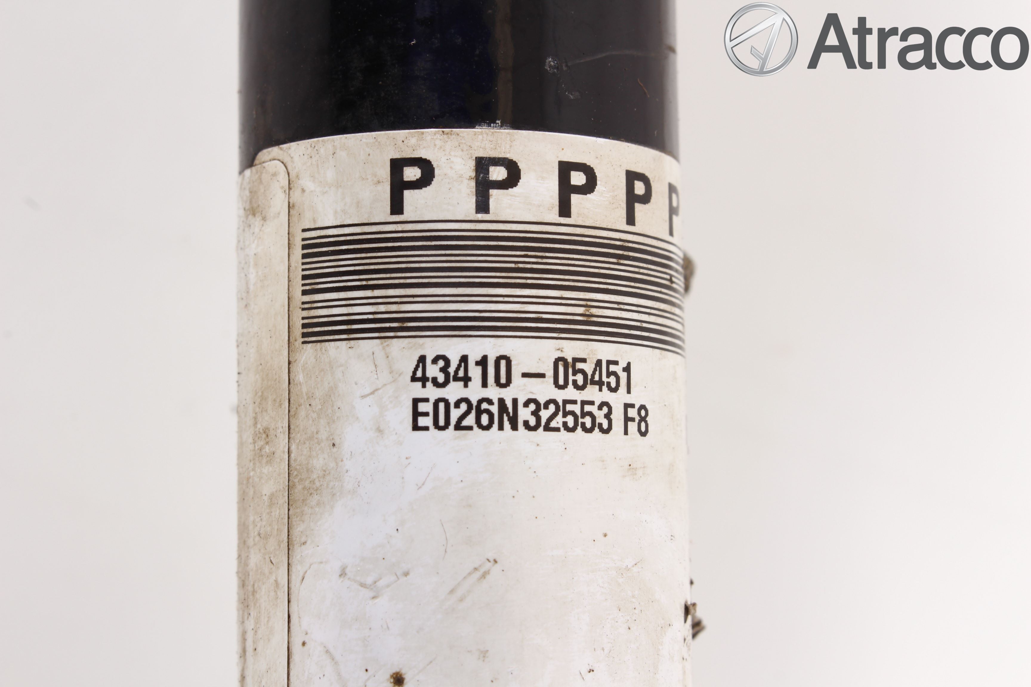 Toyota AVENSIS 09-15 Drivaxel Fram Höger