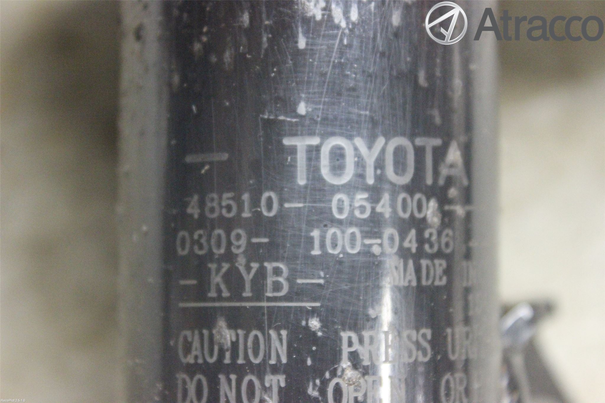 Toyota AVENSIS 16-18 Fjäderben Fram Höger