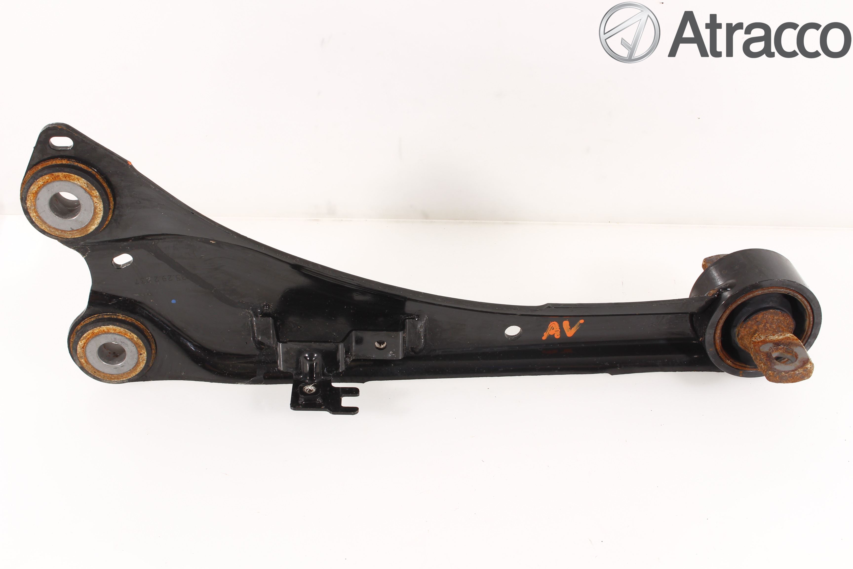 Toyota AVENSIS 16-18 Bärarm Bak Vänster