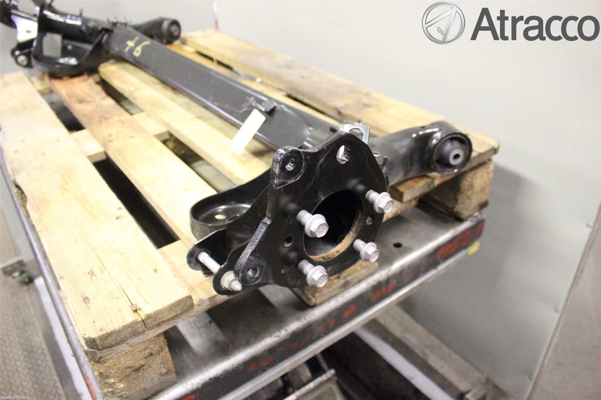 Toyota VERSO 09-18 Bakaxelbalk