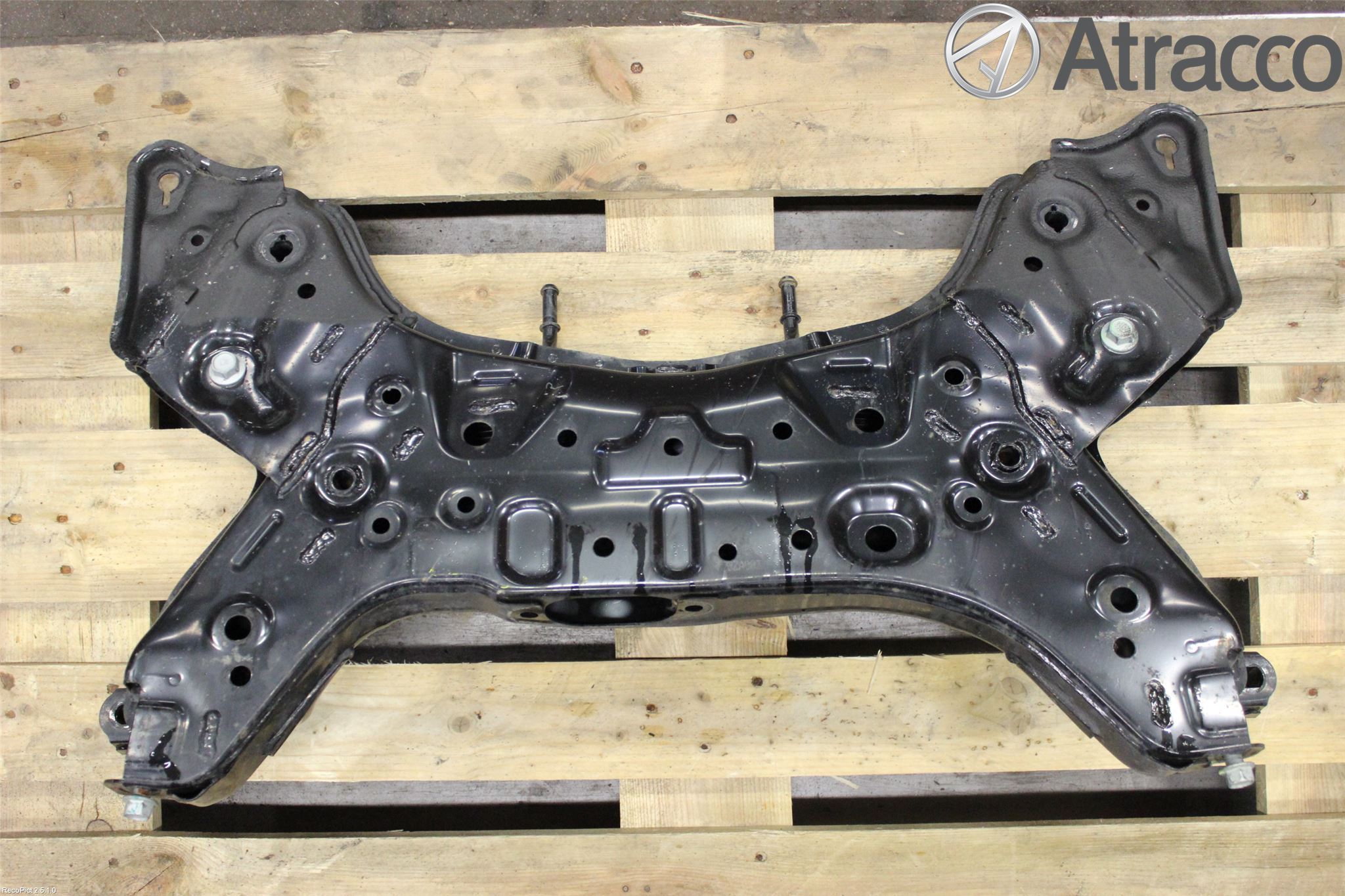 Hyundai i10 BA 14-16 Framvagnsbalk