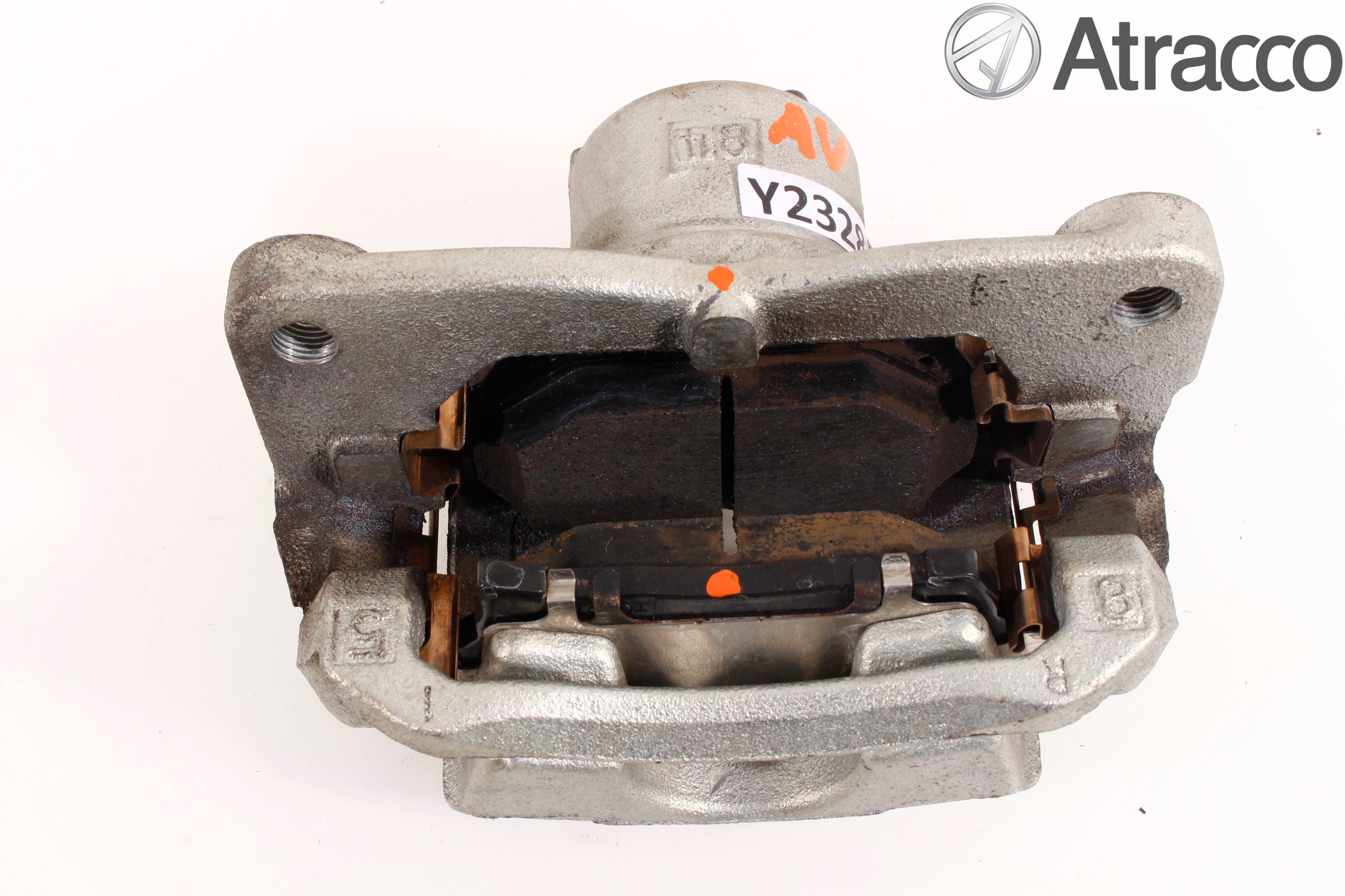 Toyota iQ Bromsok Fram Höger