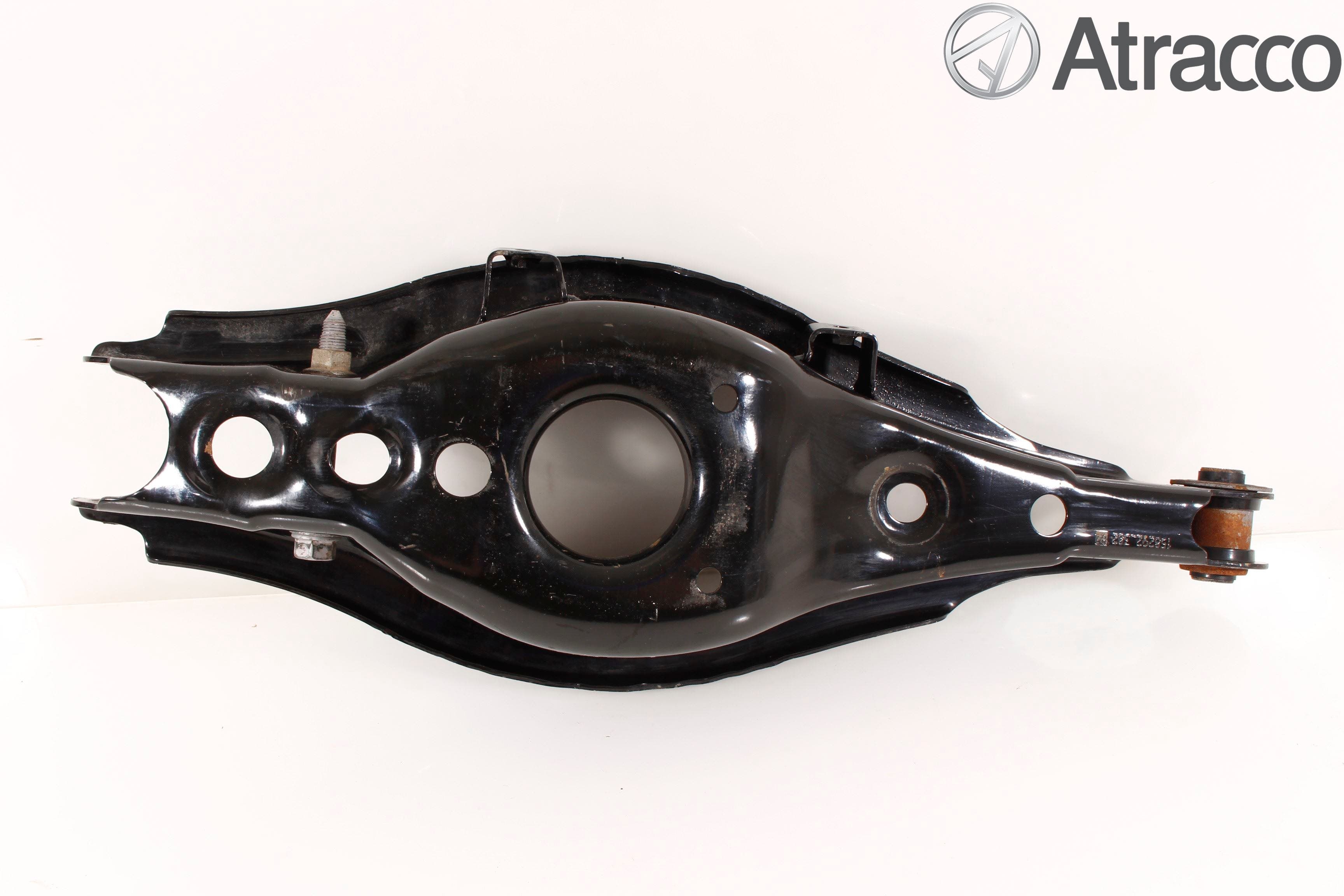 Toyota AURIS 13-19 Bärarm Bak Höger