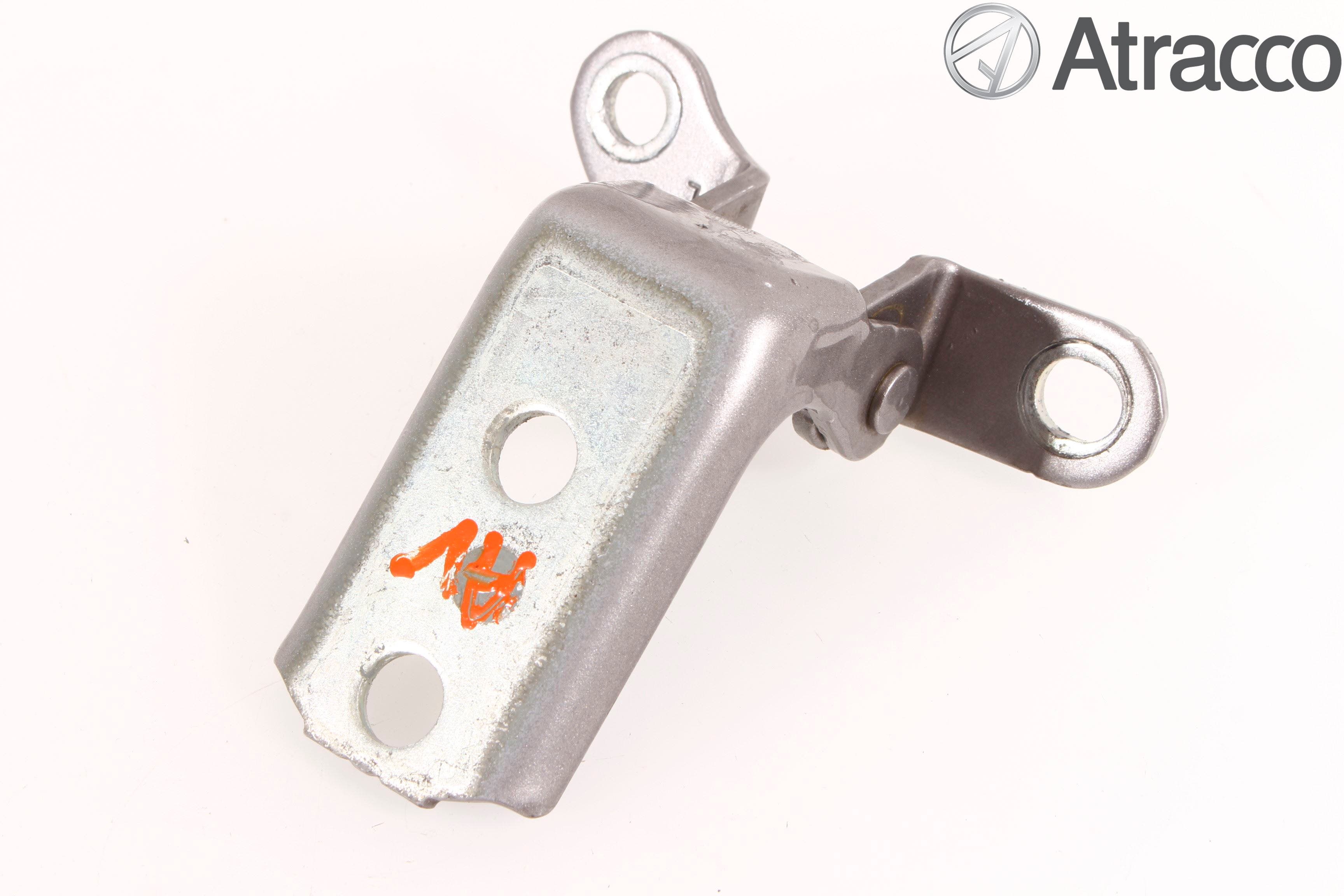 Toyota AURIS 13-19 Dörrgångjärn