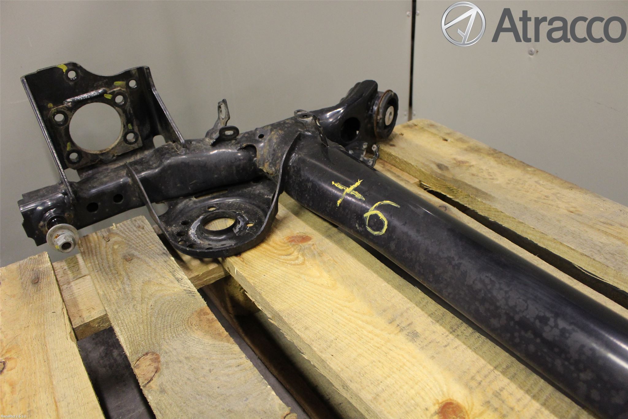 Suzuki SWIFT 11-16 Bakaxelbalk