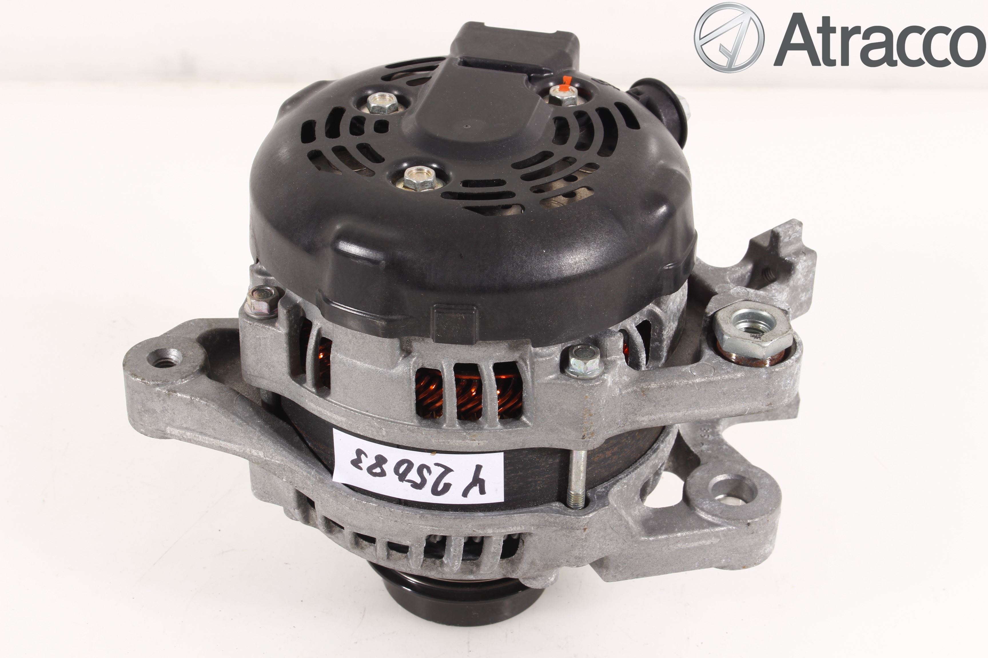 Toyota YARIS XP130 12-14 Generator