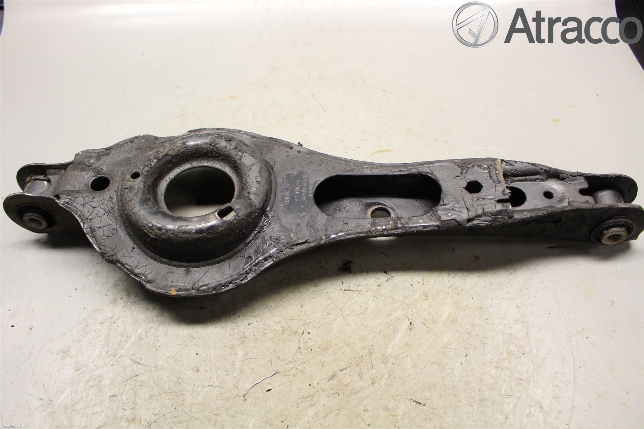 Ford FOCUS 08-11 Bärarm Bak Vänster