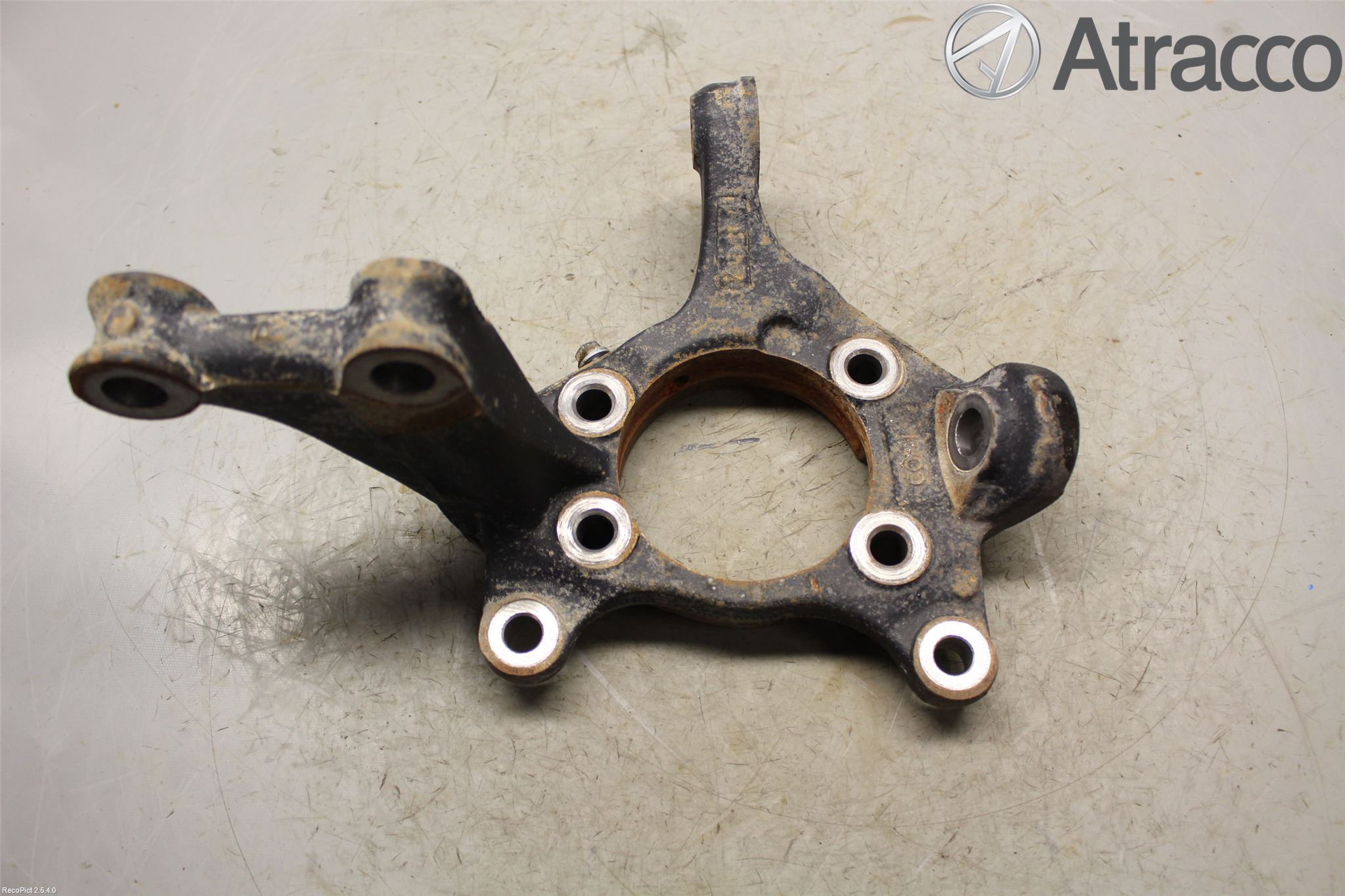 Toyota VERSO 09-18 Styrspindel Lagerhus Hö