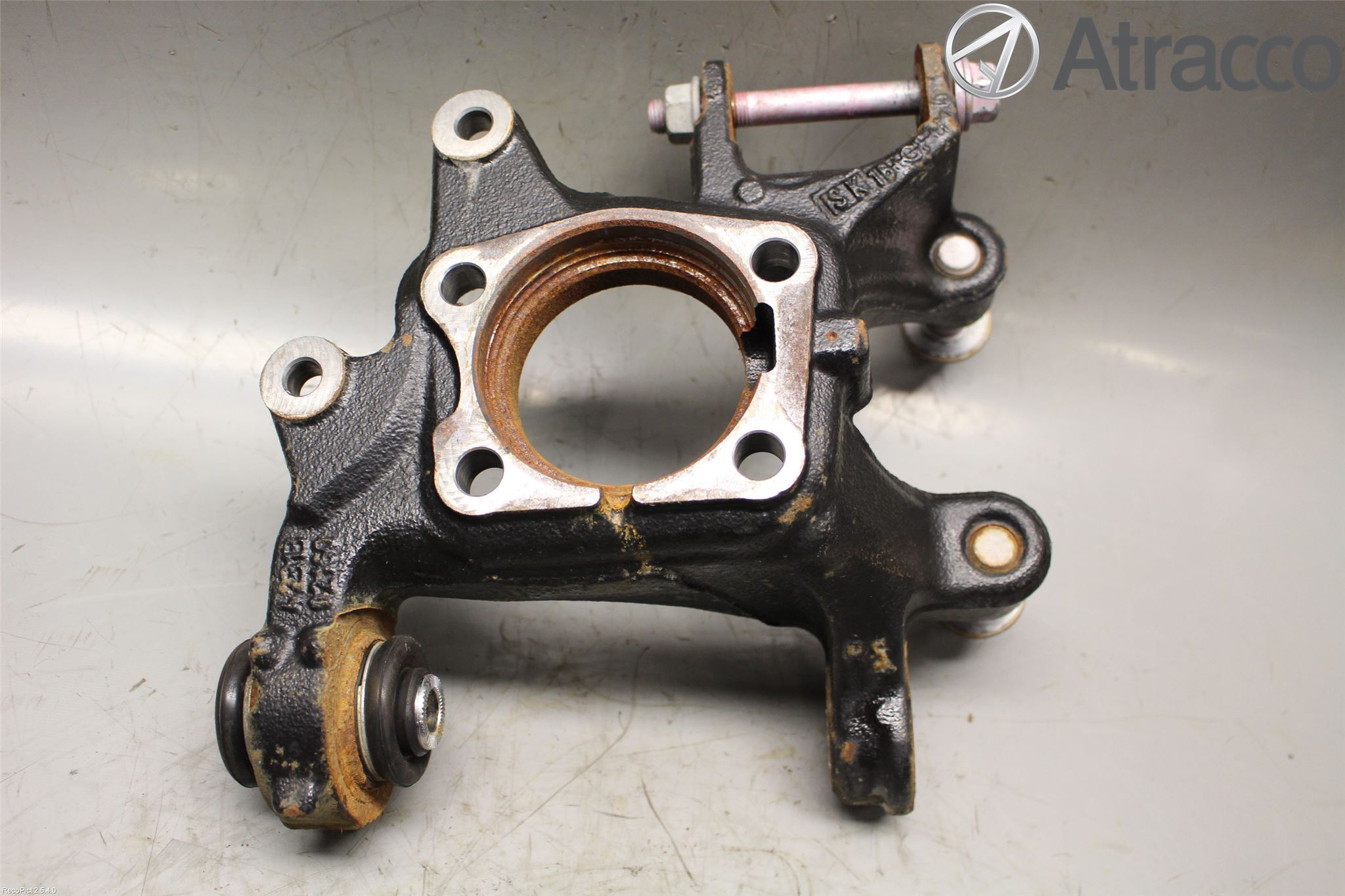 Toyota AURIS 13-19 Hjullagerhus-Spindel Hö B