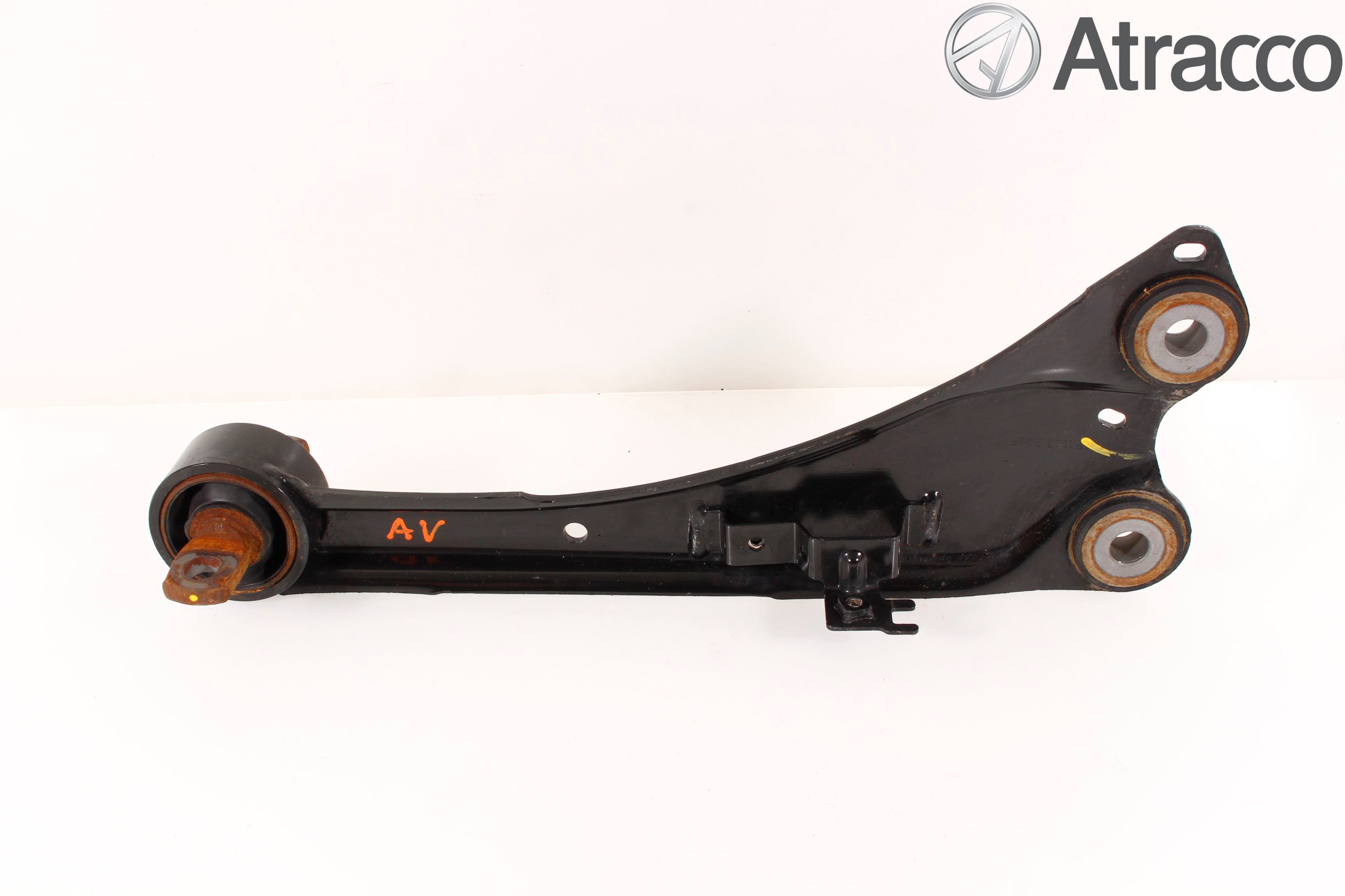 Toyota AURIS 13-19 Bärarm Bak Höger