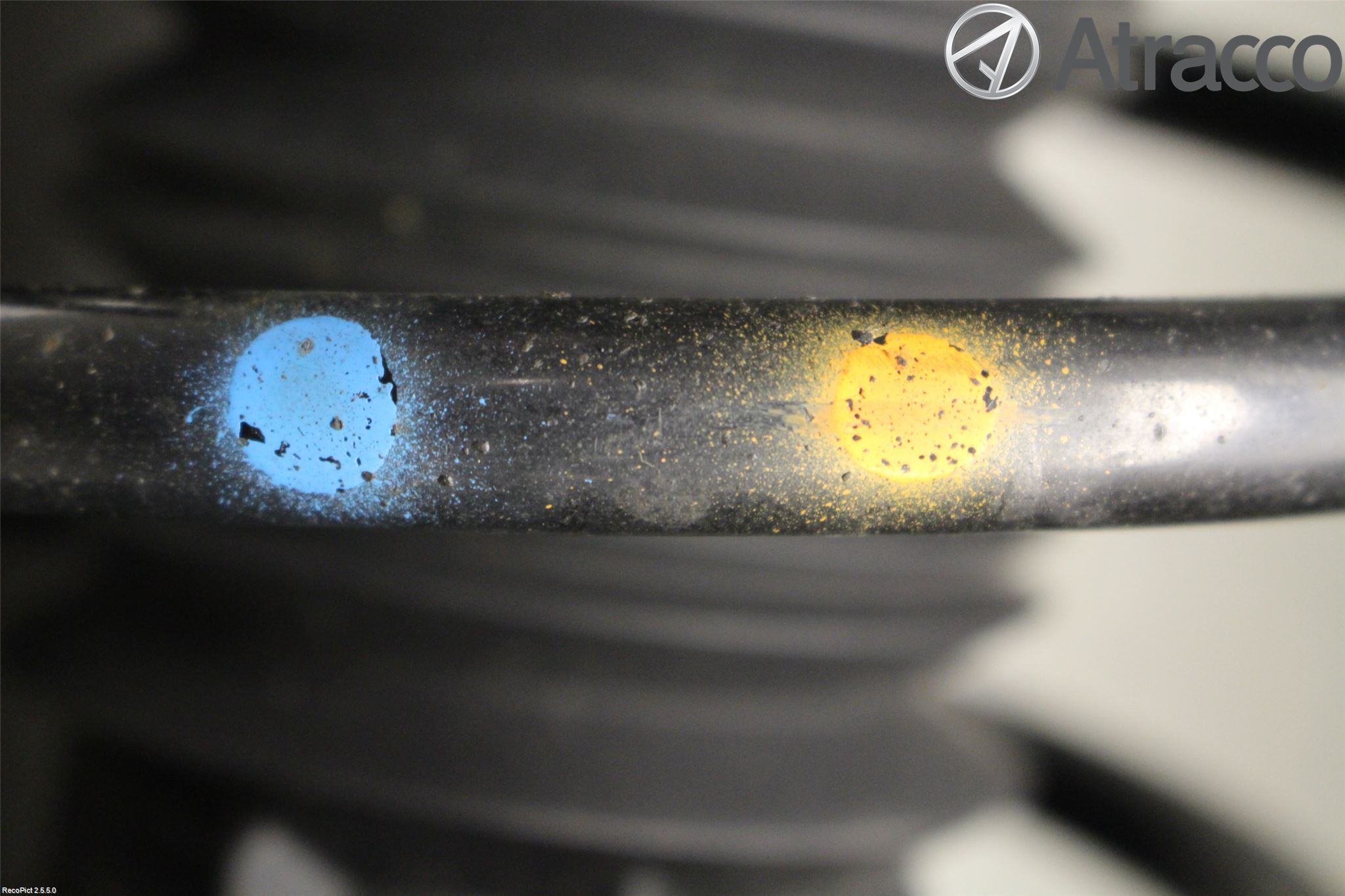 Toyota AURIS 13-19 Fjäderben Fram Höger