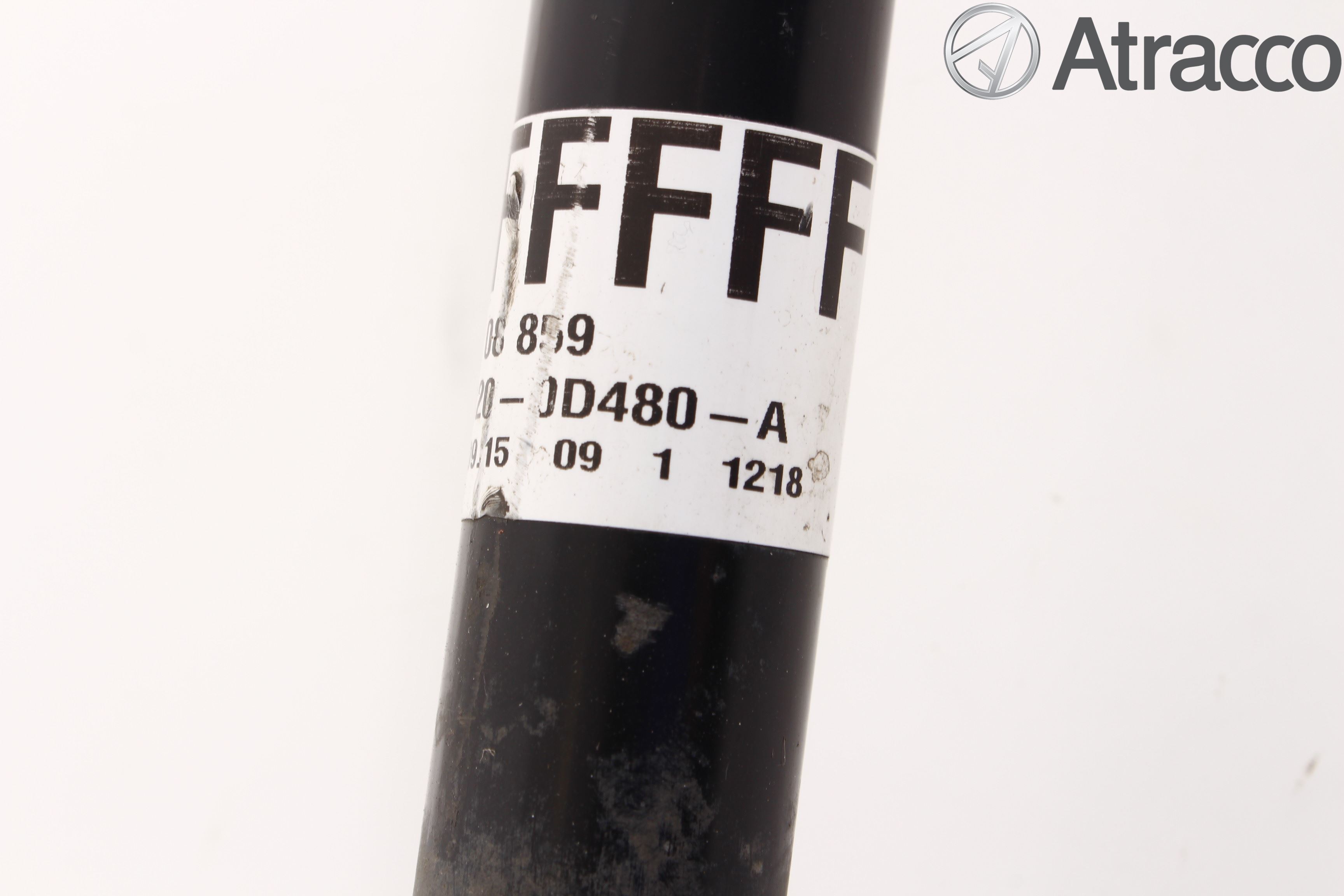 Toyota YARIS XP130 15-20 Drivaxel Fram Vänster