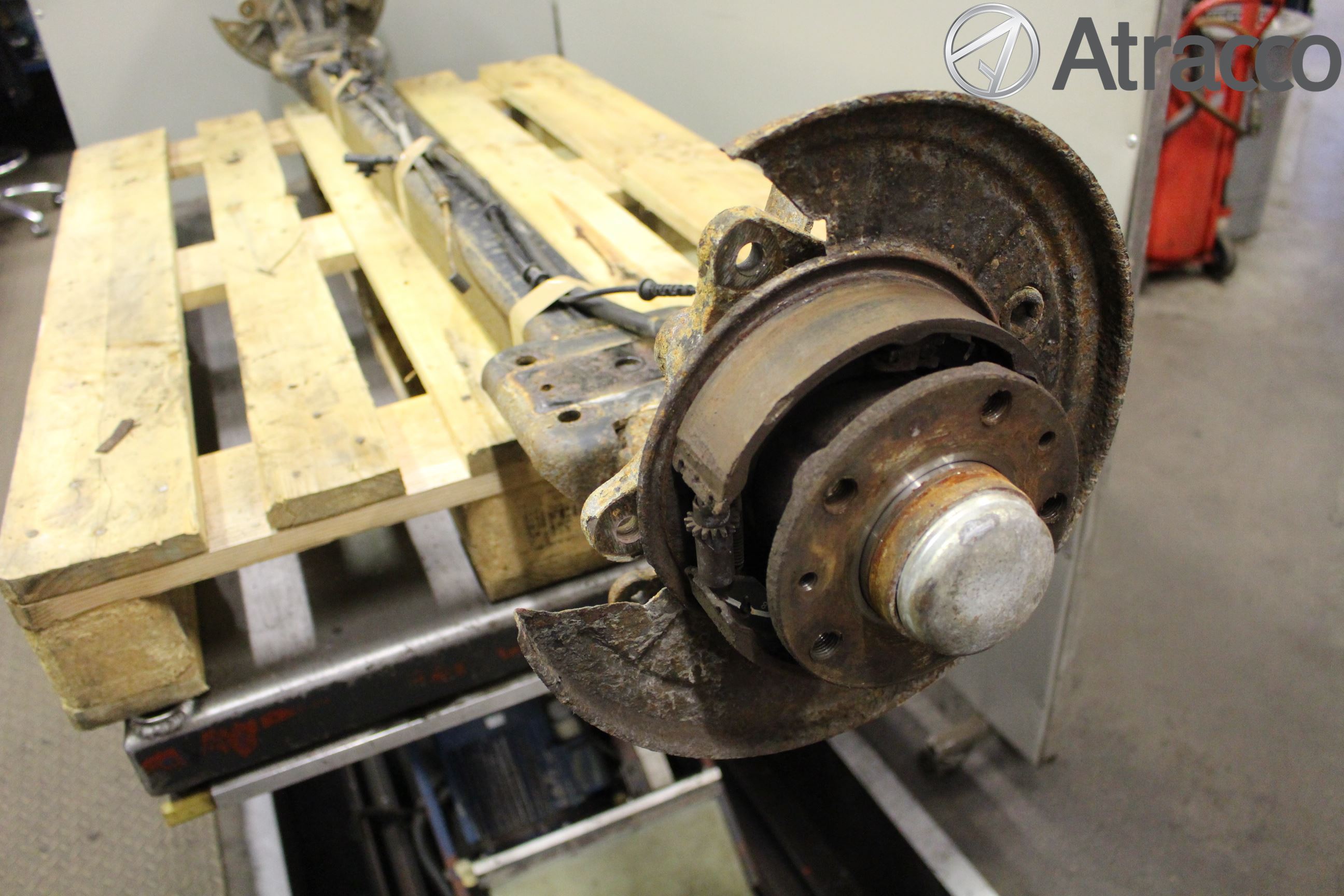 Peugeot BOXER      02- Bakaxelbalk