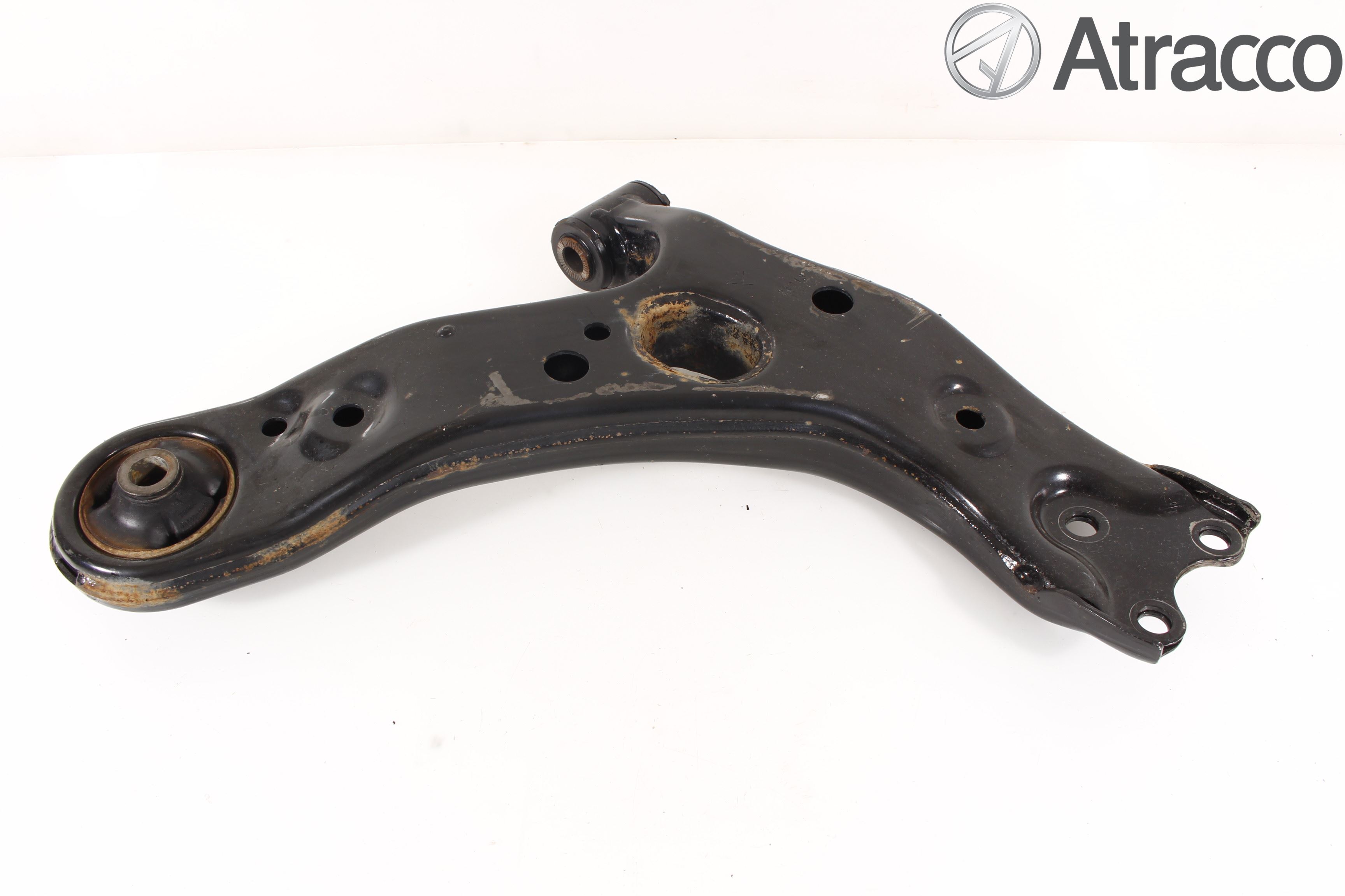 Toyota VERSO 09-18 Bärarm Fram Undre Vä