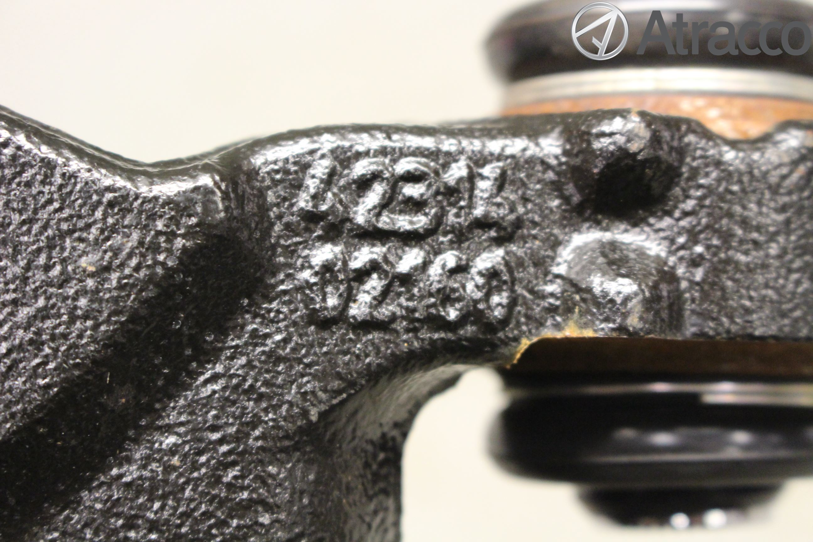 Toyota AURIS 13-19 Hjullagerhus-Spindel Vä B