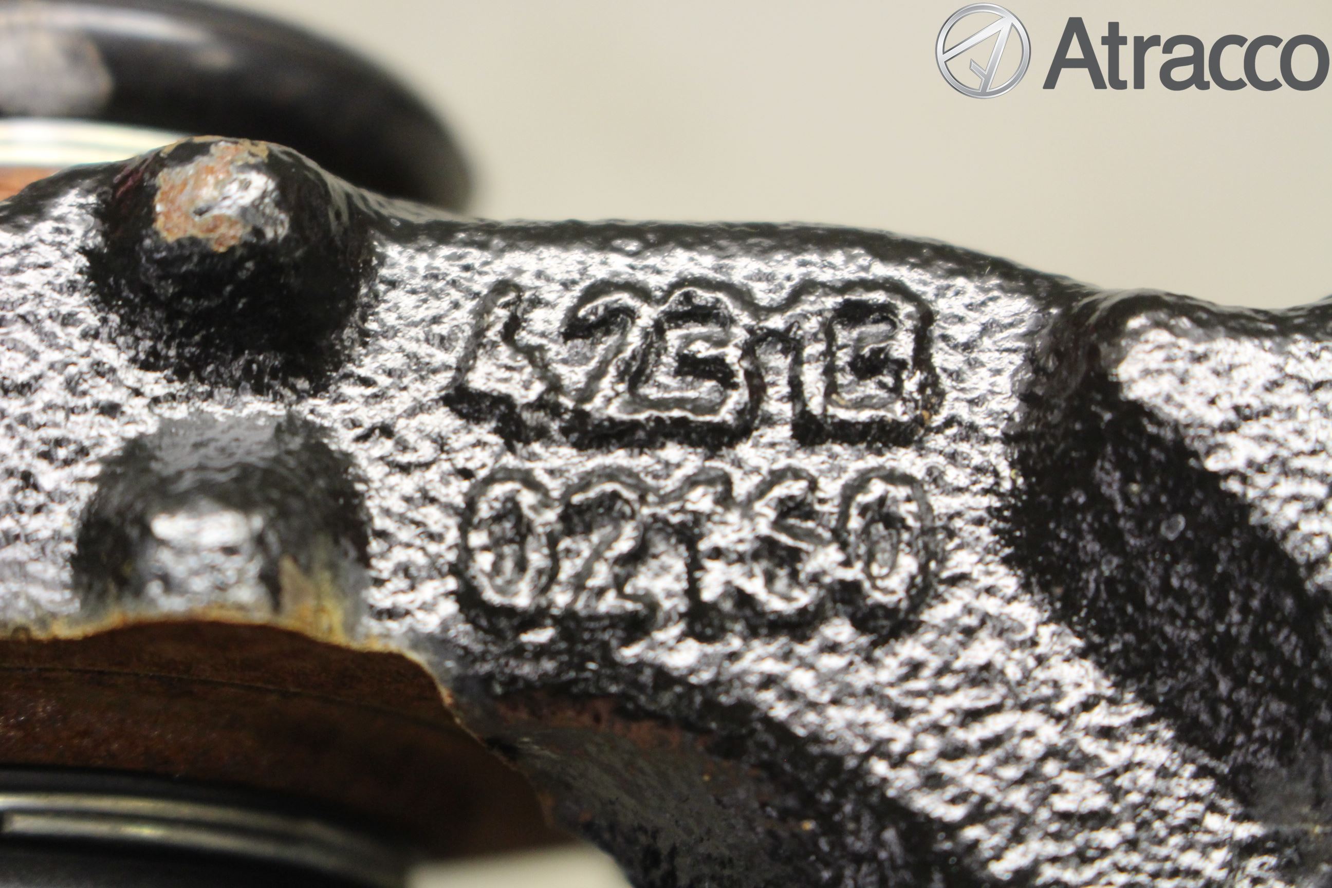 Toyota AURIS 13-19 Hjullagerhus-Spindel Hö B